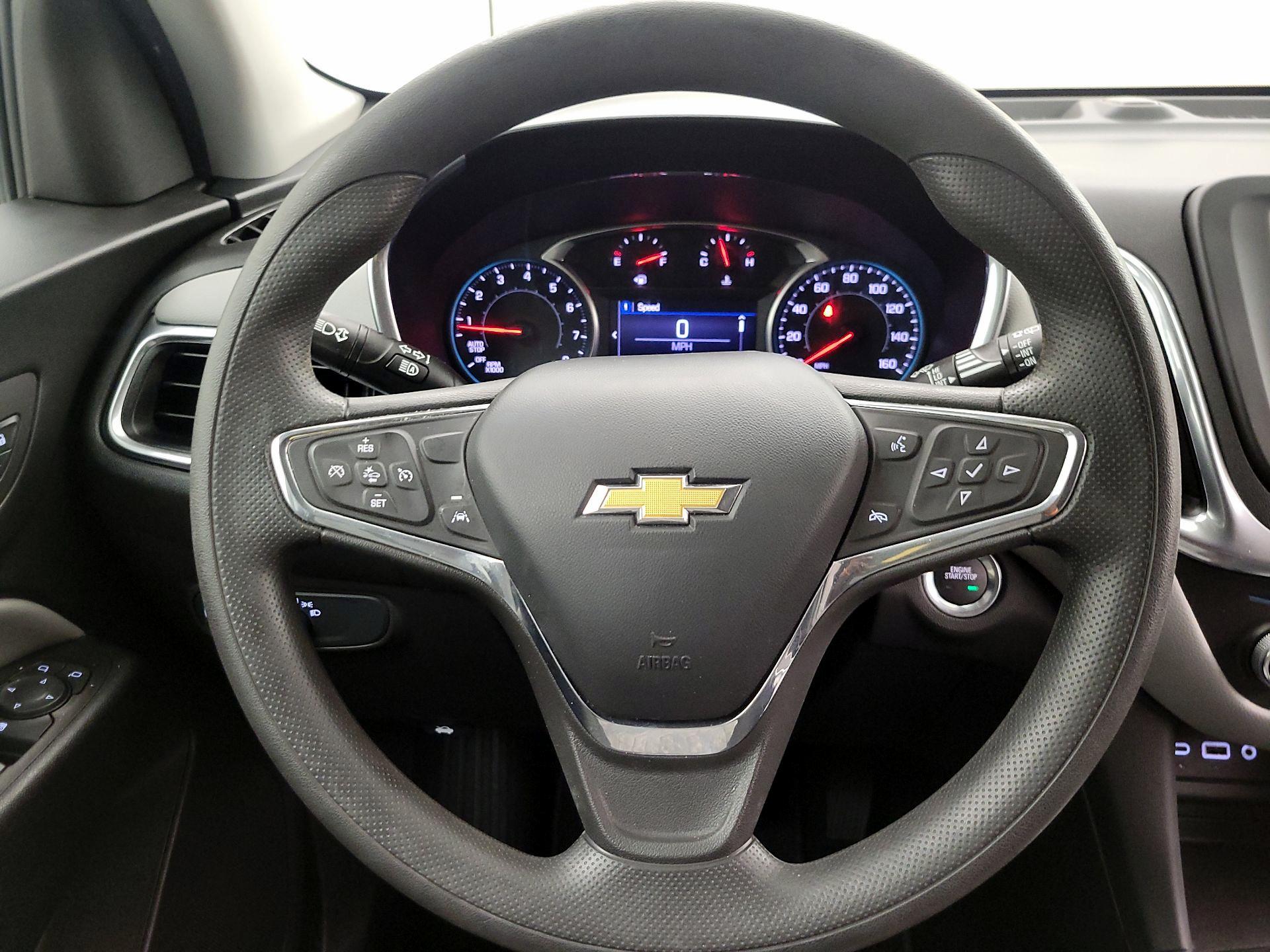 Thumbnail: 2022 Chevrolet Equinox - 10