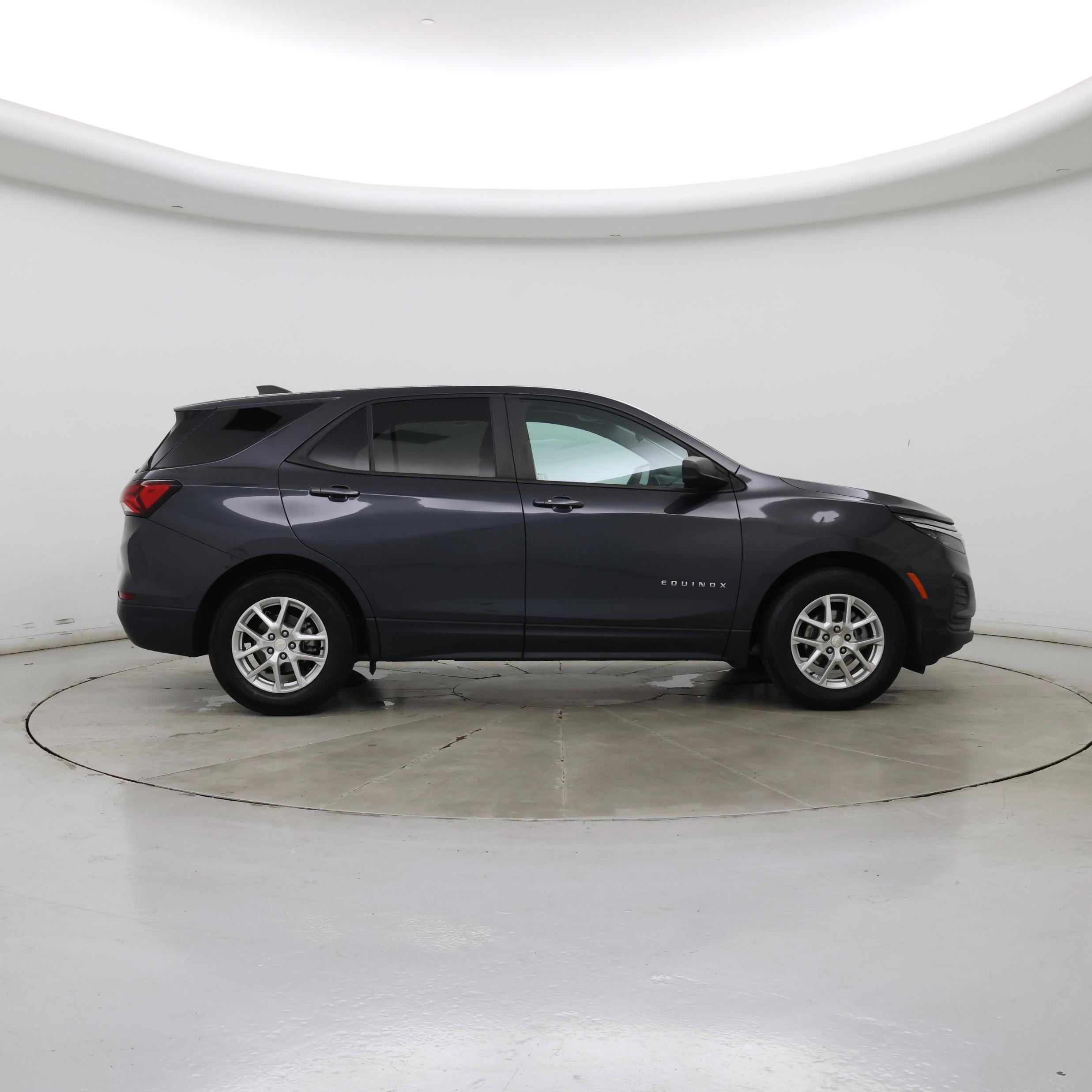 Thumbnail: 2022 Chevrolet Equinox - 7