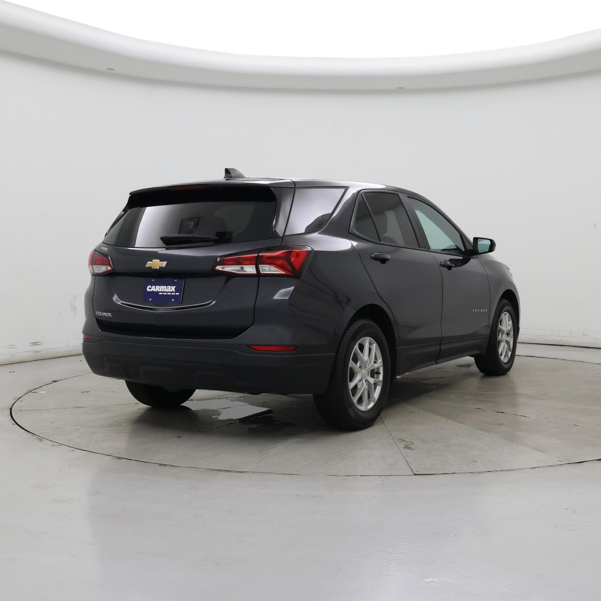 Thumbnail: 2022 Chevrolet Equinox - 8