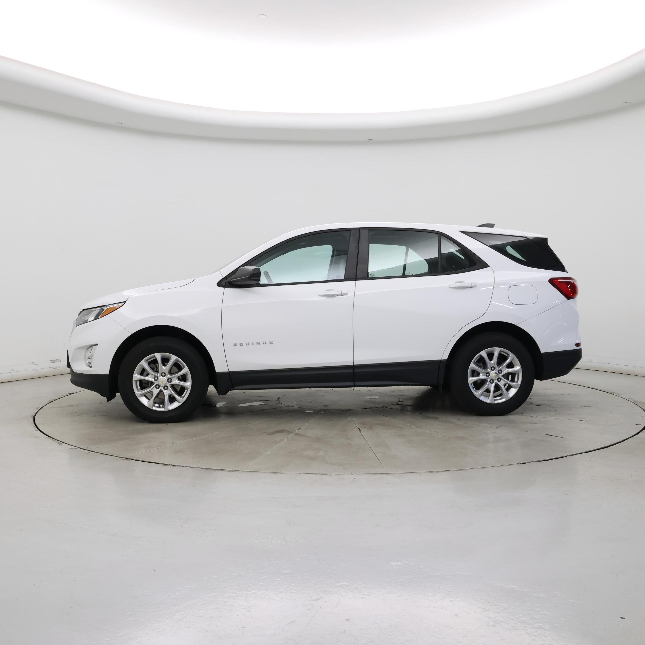 Thumbnail: 2020 Chevrolet Equinox - 3