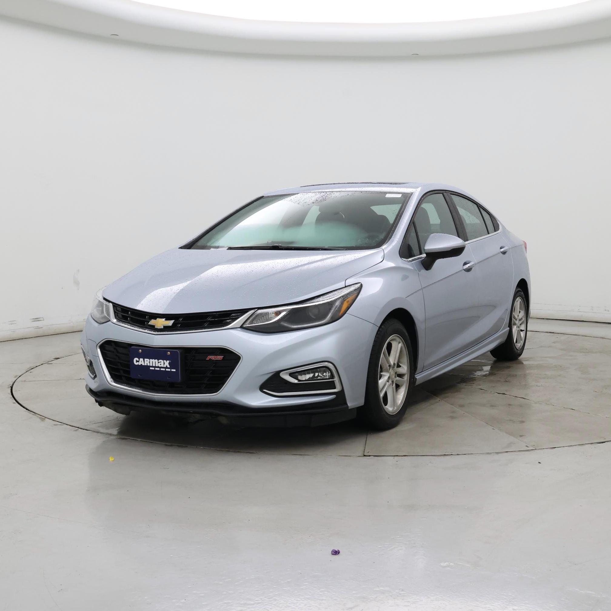 Thumbnail: 2018 Chevrolet Cruze - 4