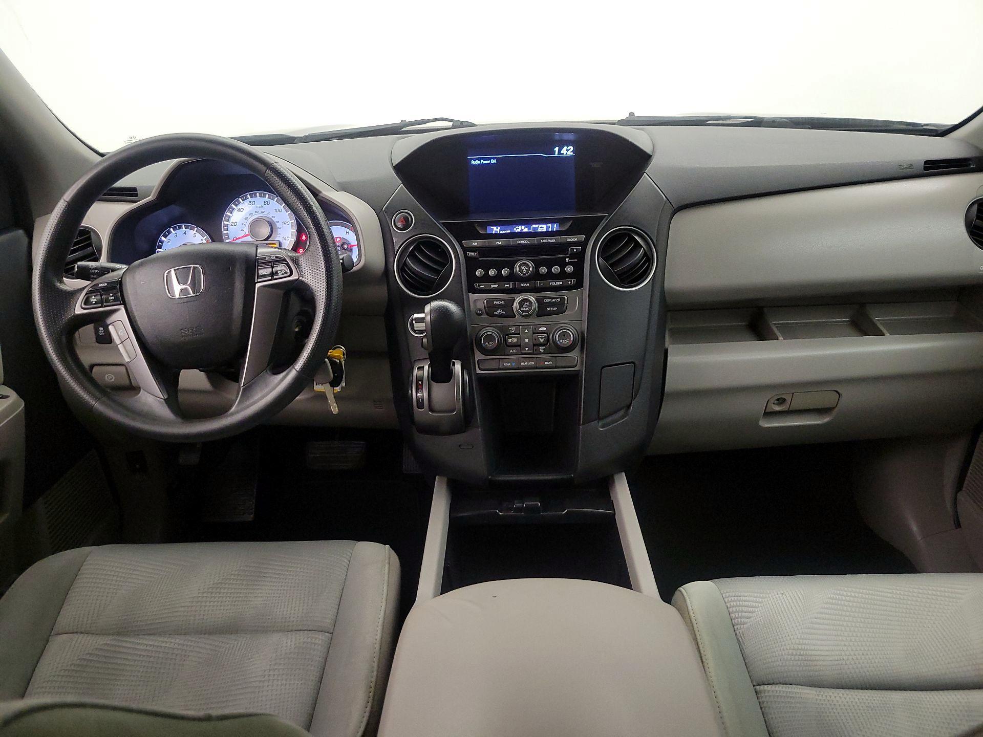 Thumbnail: 2015 Honda Pilot - 9