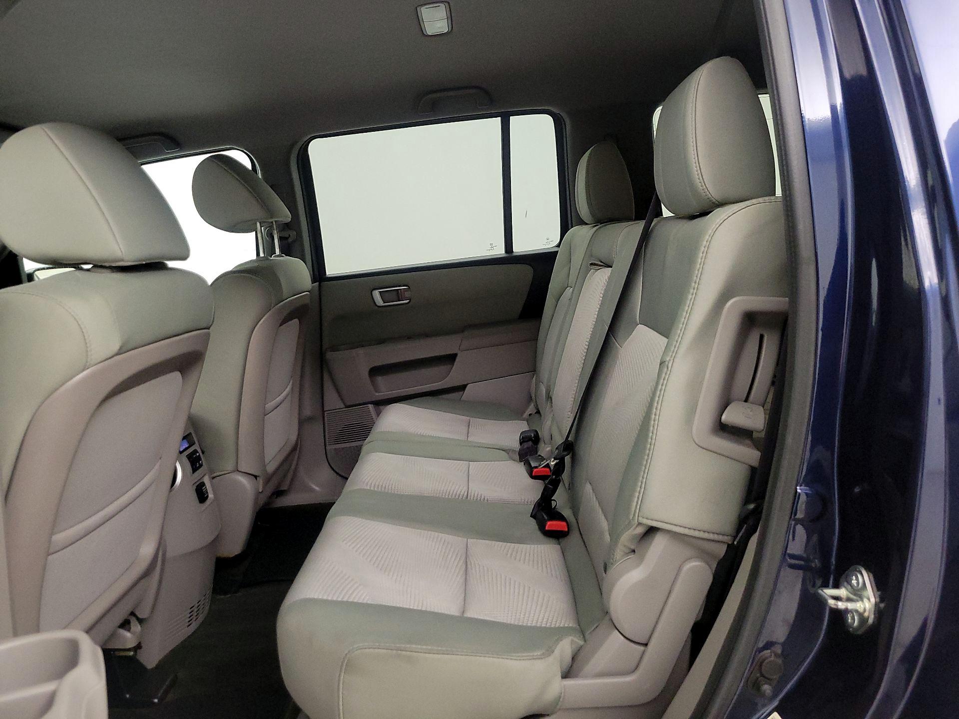 Thumbnail: 2015 Honda Pilot - 19