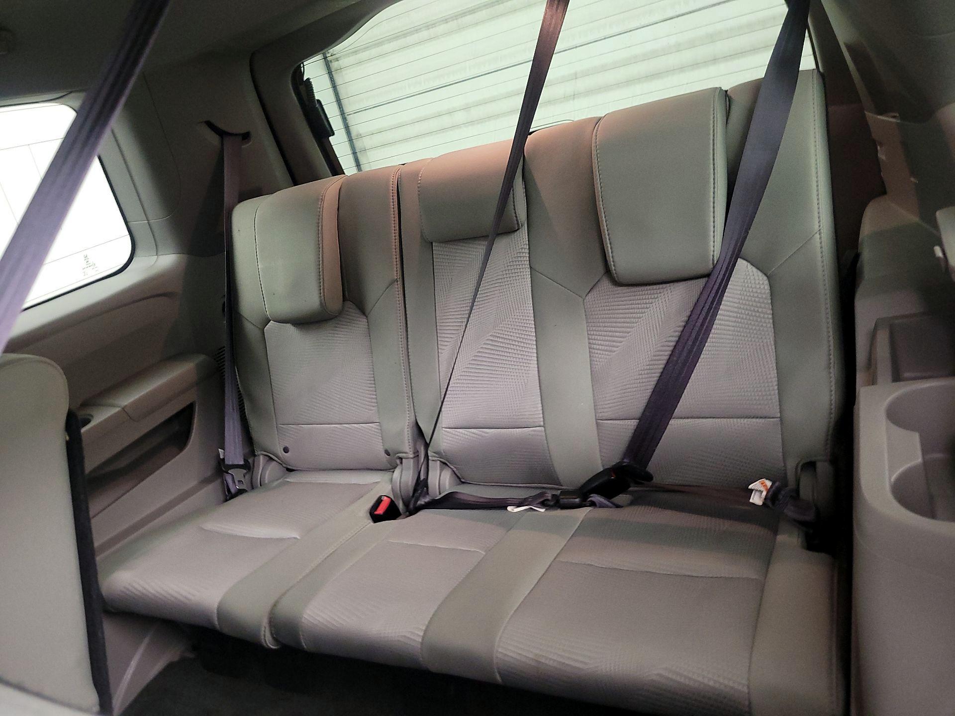Thumbnail: 2015 Honda Pilot - 20