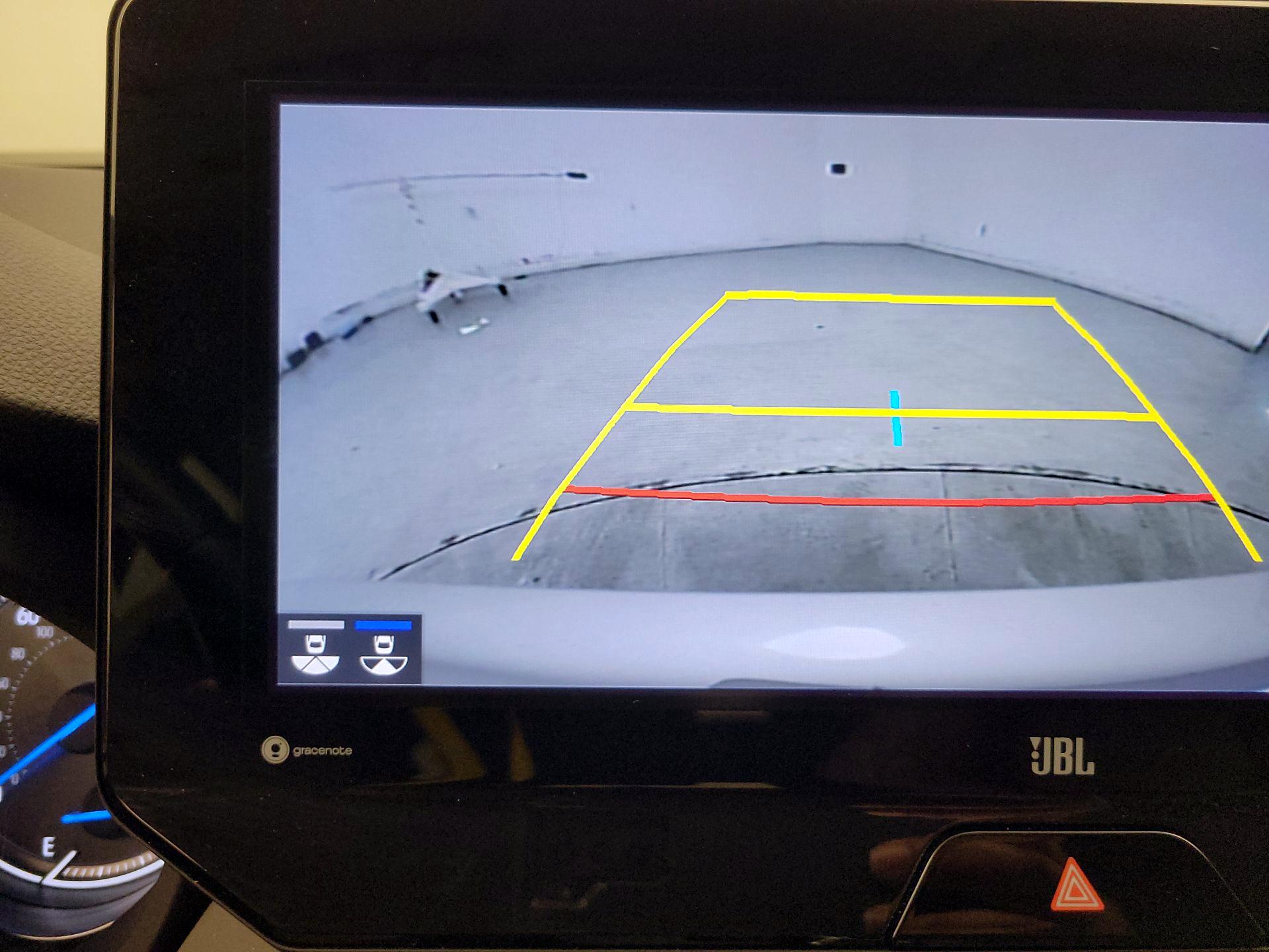 Thumbnail: 2021 Toyota Venza - 15