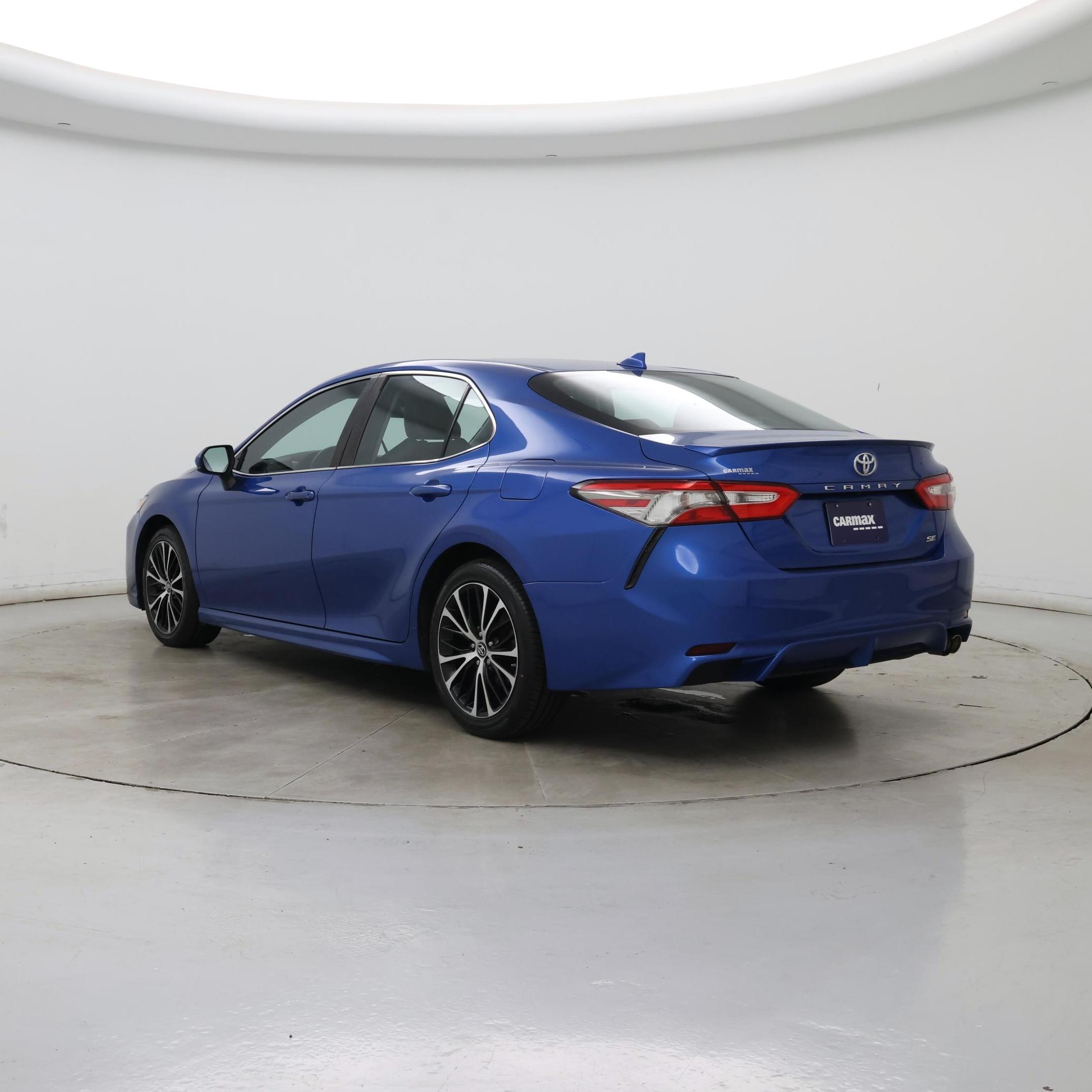 Thumbnail: 2019 Toyota Camry - 2