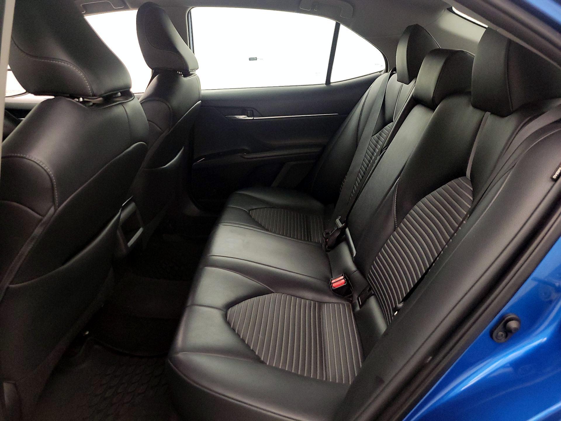 Thumbnail: 2019 Toyota Camry - 19