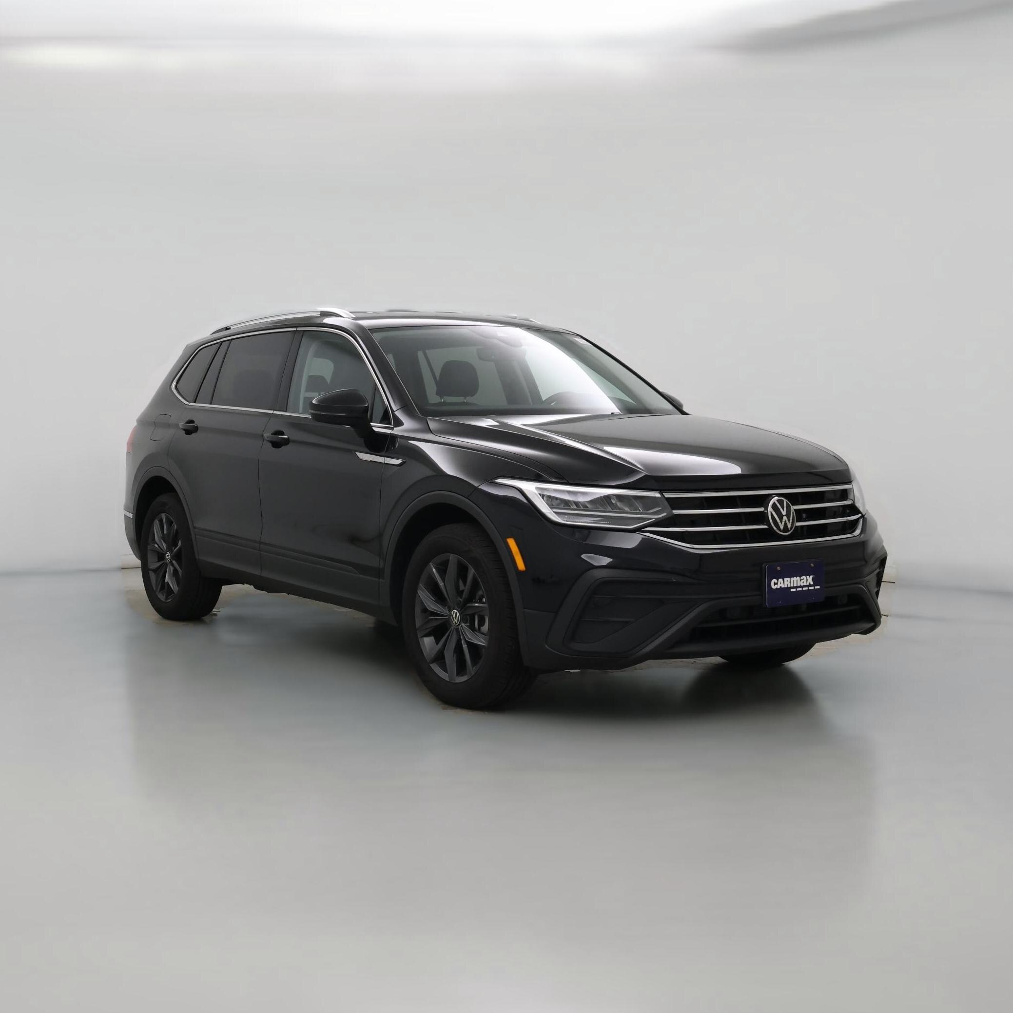 Thumbnail: 2022 Volkswagen Tiguan - 1