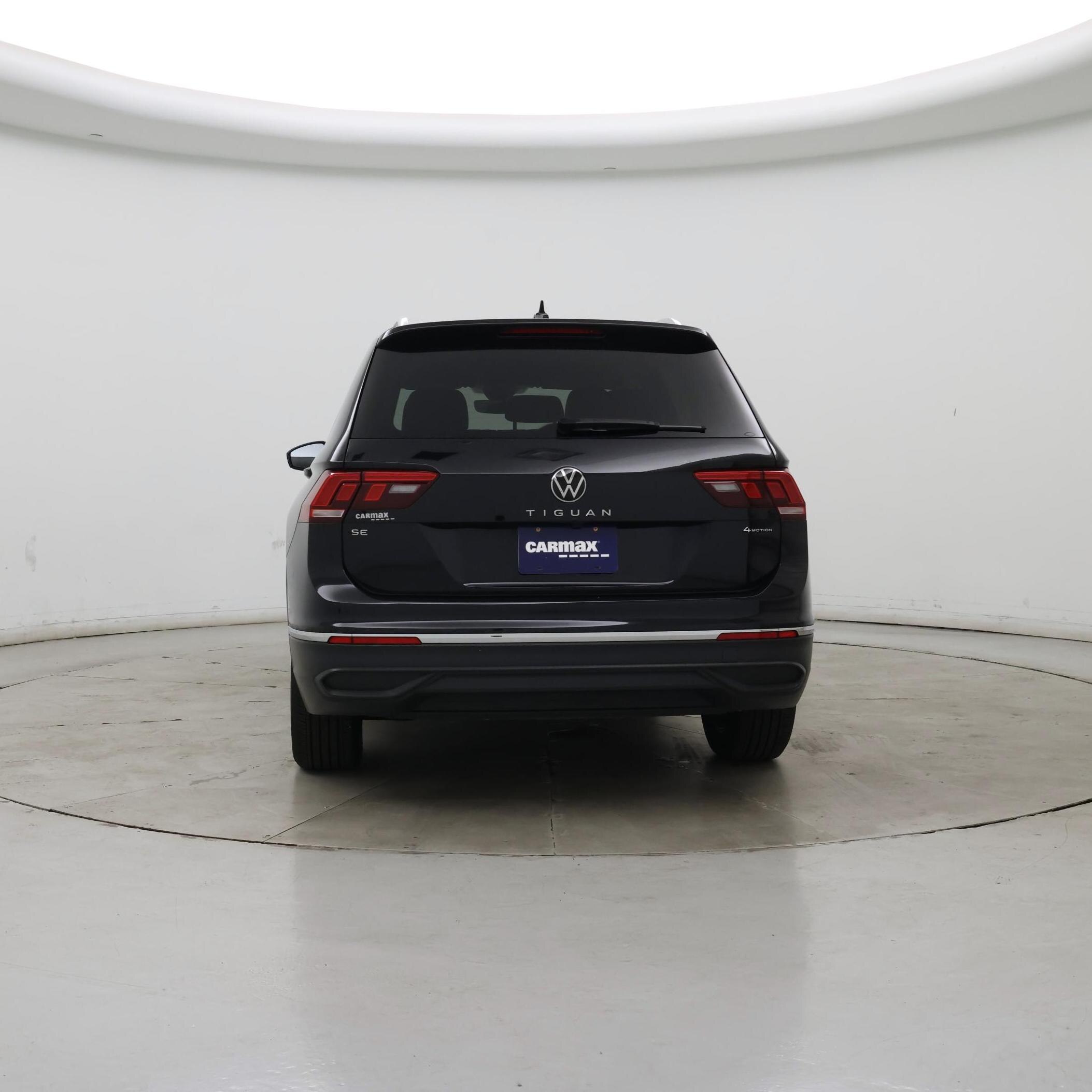 Thumbnail: 2022 Volkswagen Tiguan - 6