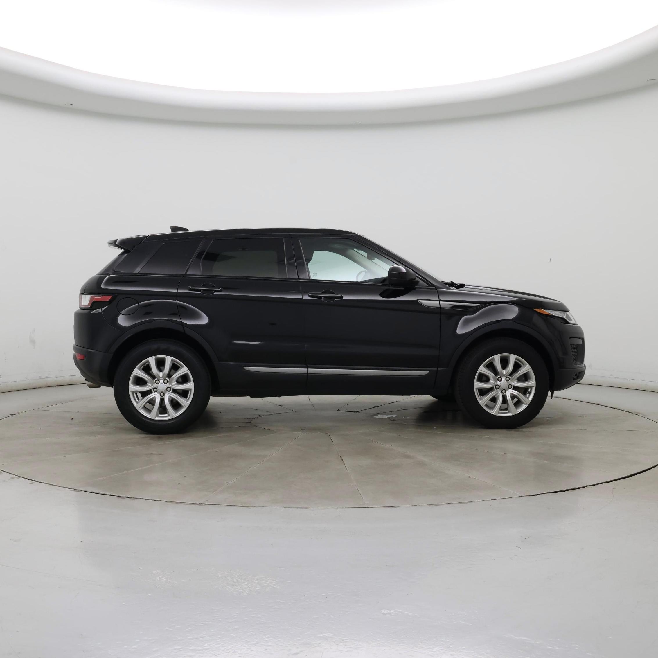Thumbnail: 2019 Land Rover Range Rover Evoque - 7