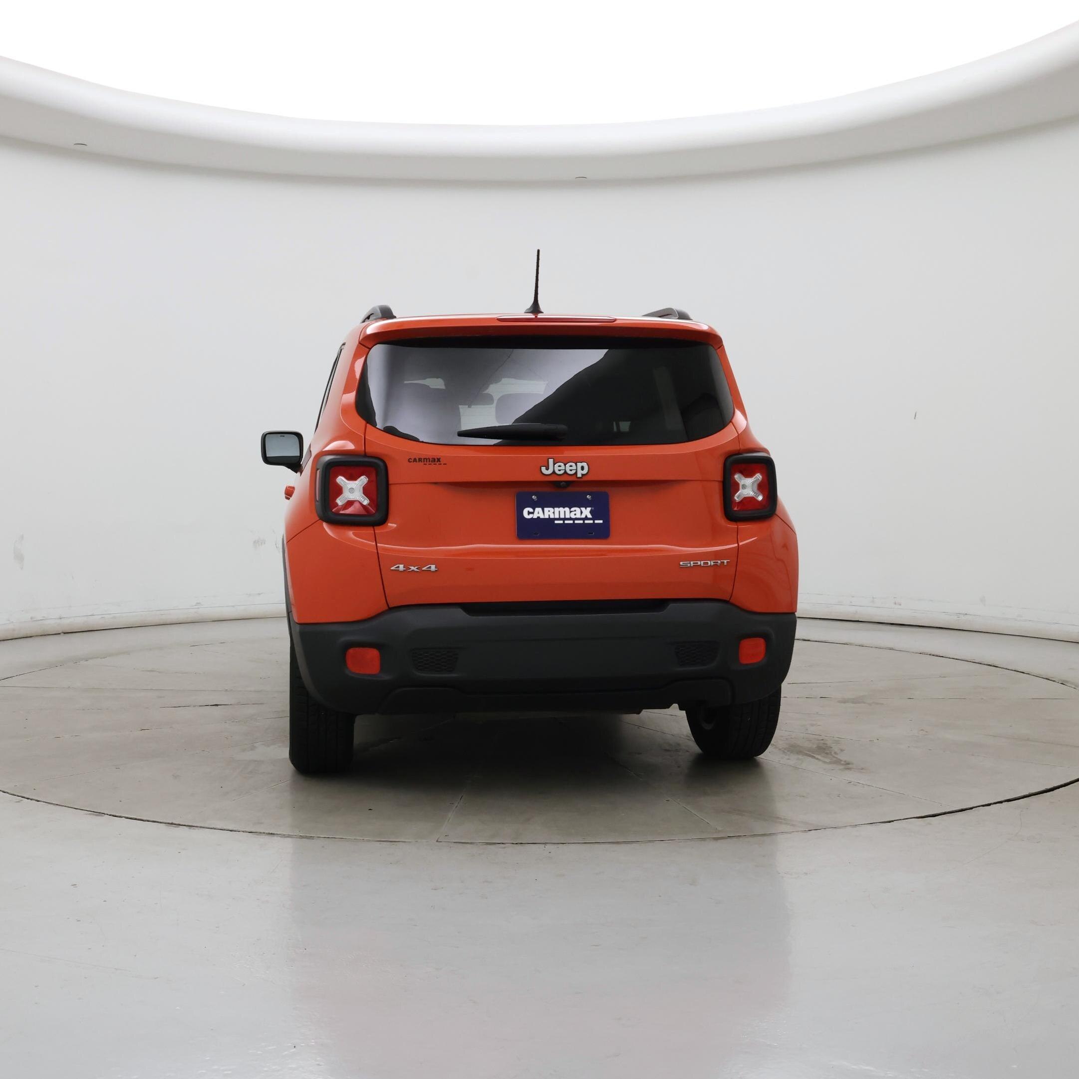 Thumbnail: 2017 Jeep Renegade - 6