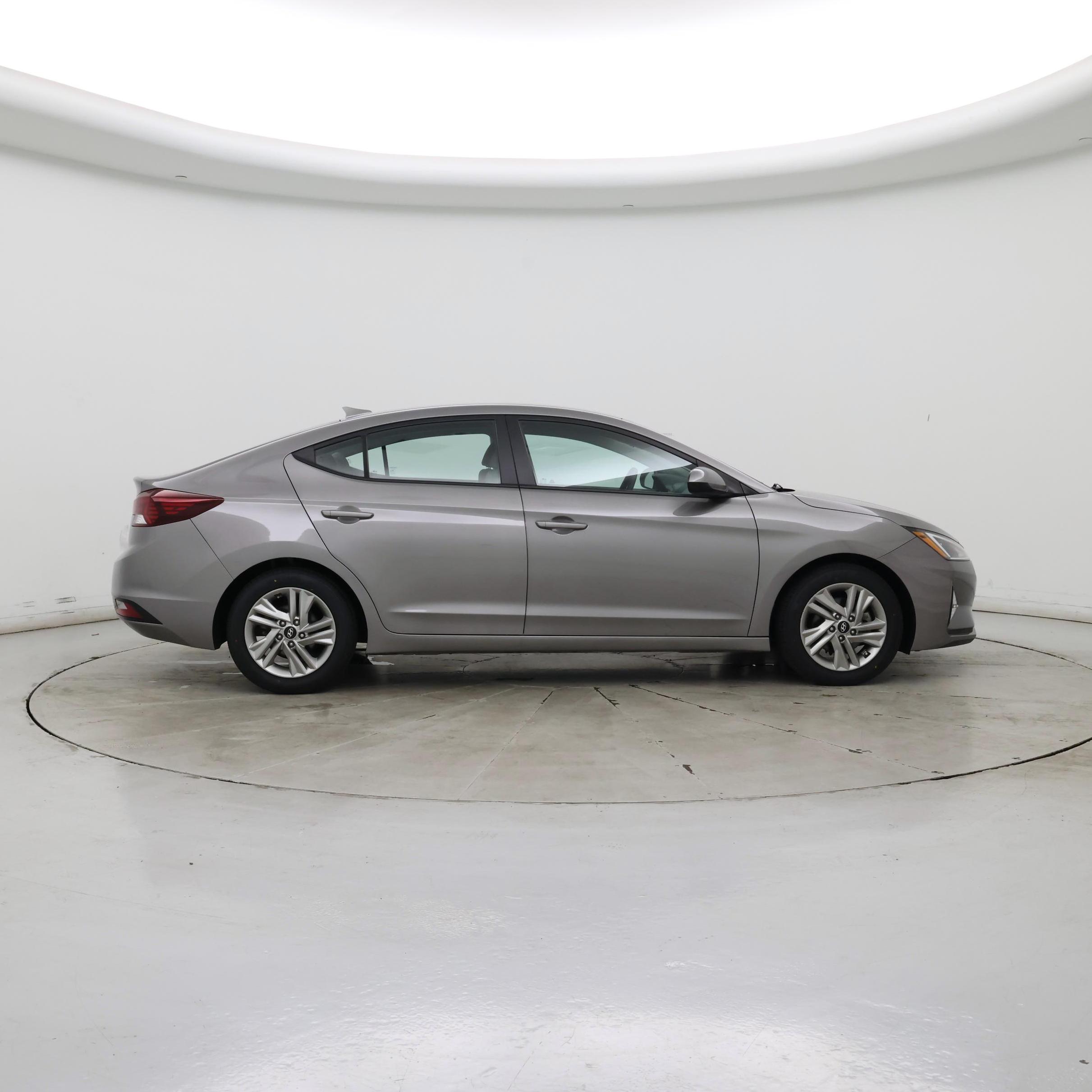 Thumbnail: 2020 Hyundai Elantra - 7