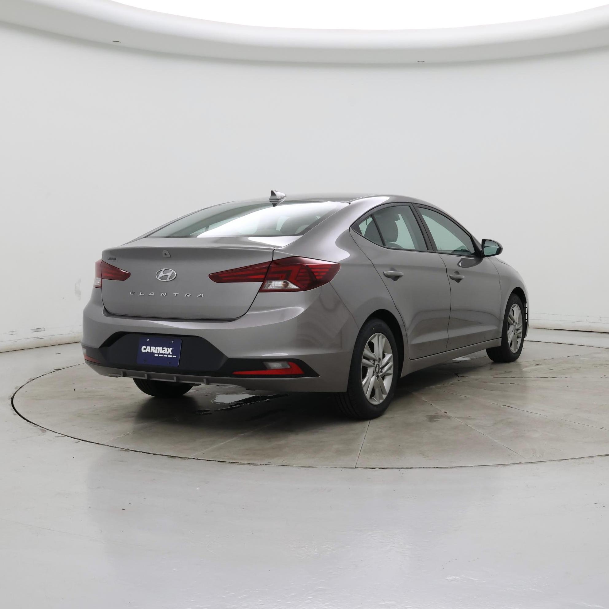Thumbnail: 2020 Hyundai Elantra - 8