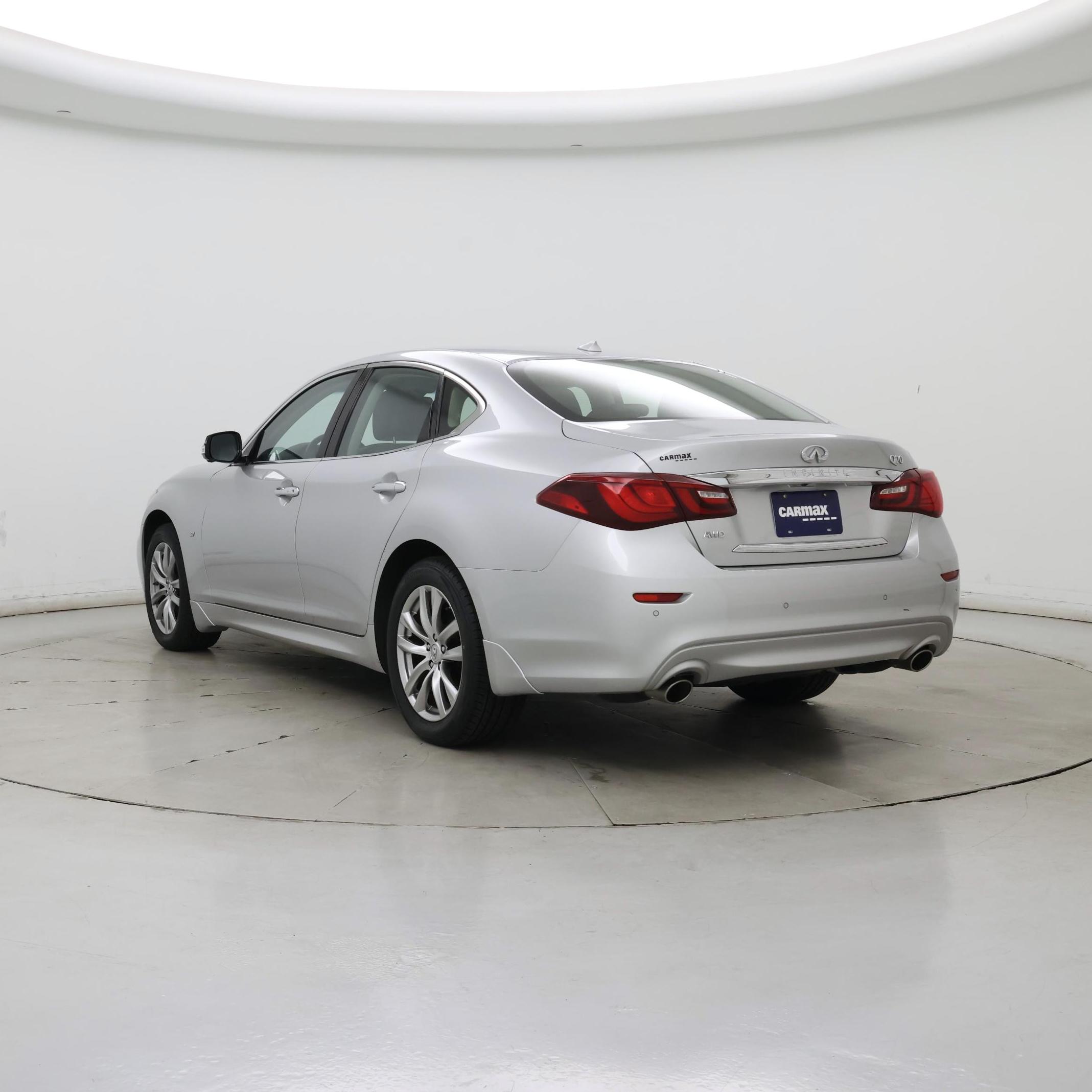 Thumbnail: 2019 INFINITI Q70 - 2