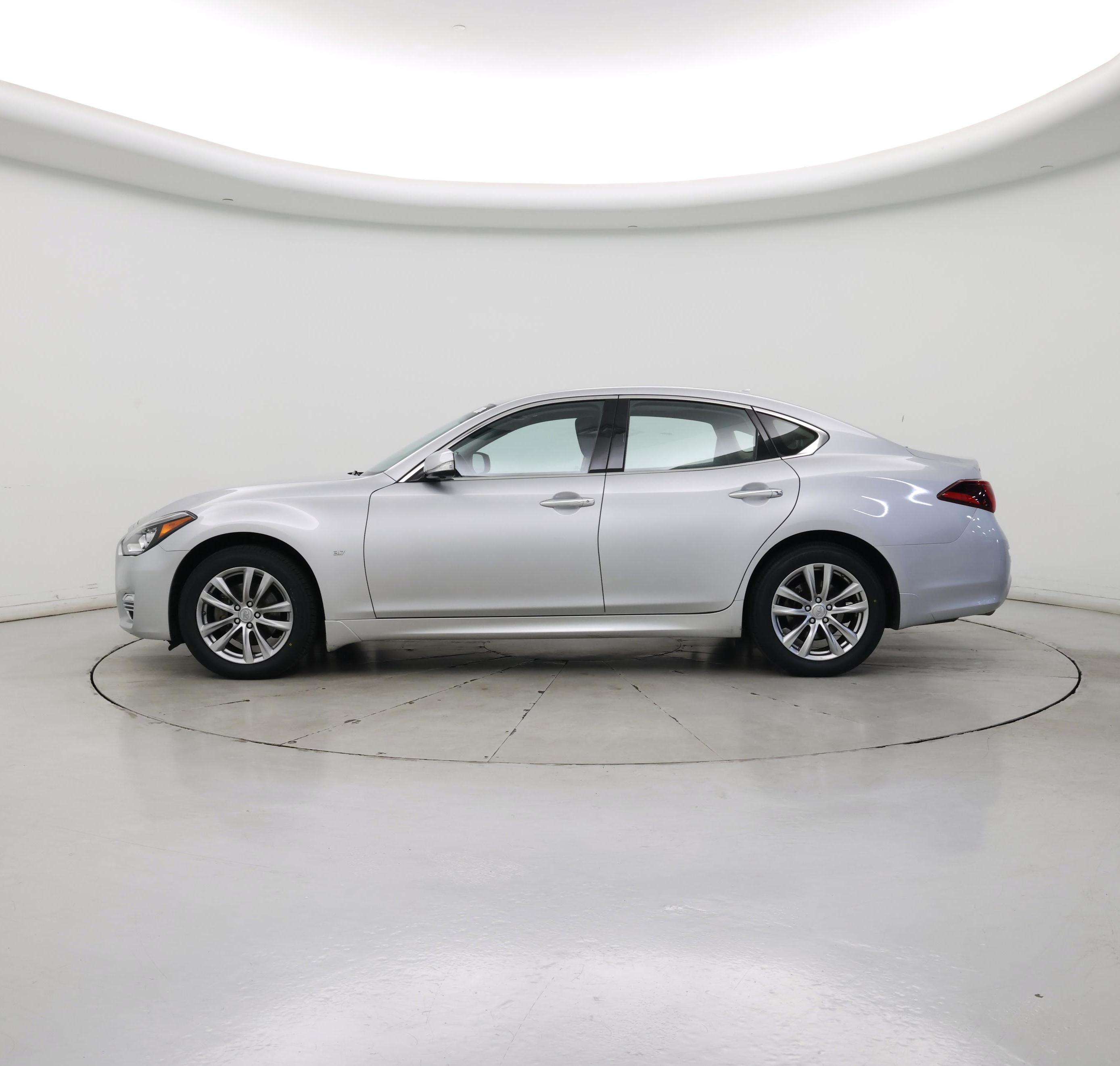 Thumbnail: 2019 INFINITI Q70 - 3