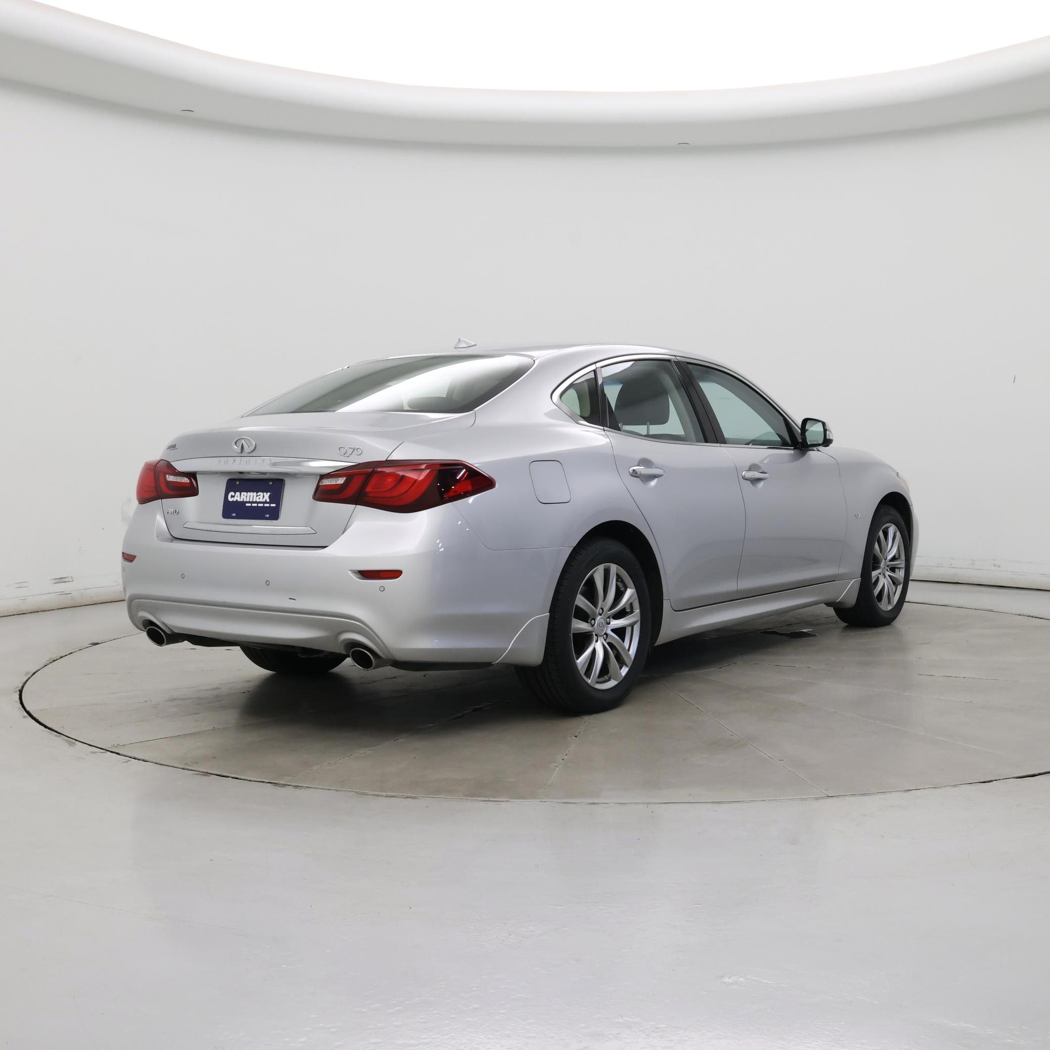 Thumbnail: 2019 INFINITI Q70 - 8