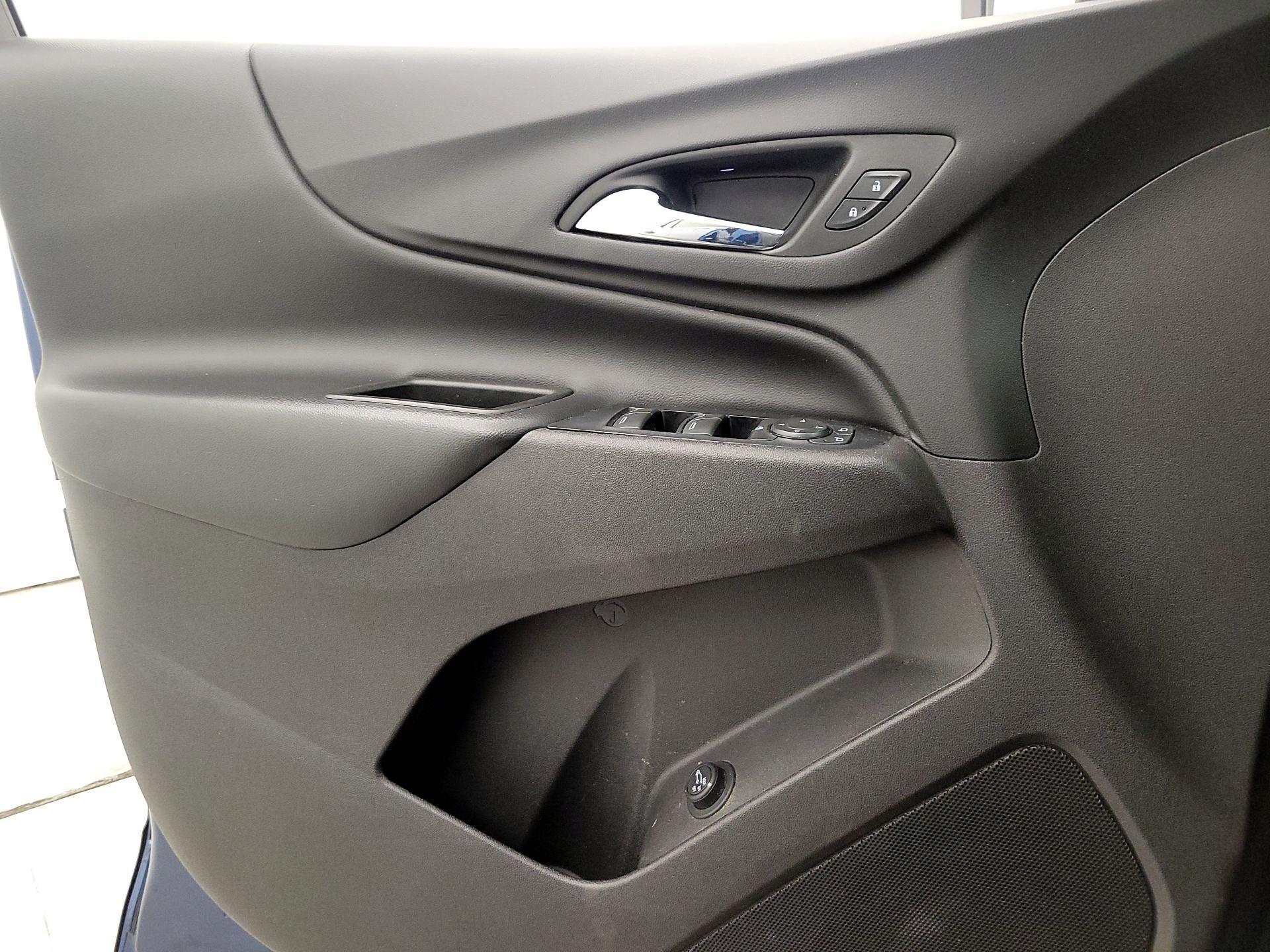 Thumbnail: 2019 Chevrolet Equinox - 12