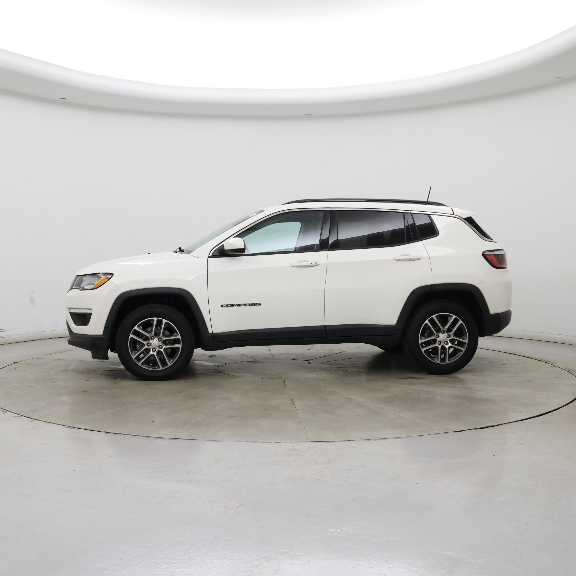Thumbnail: 2020 Jeep Compass - 3