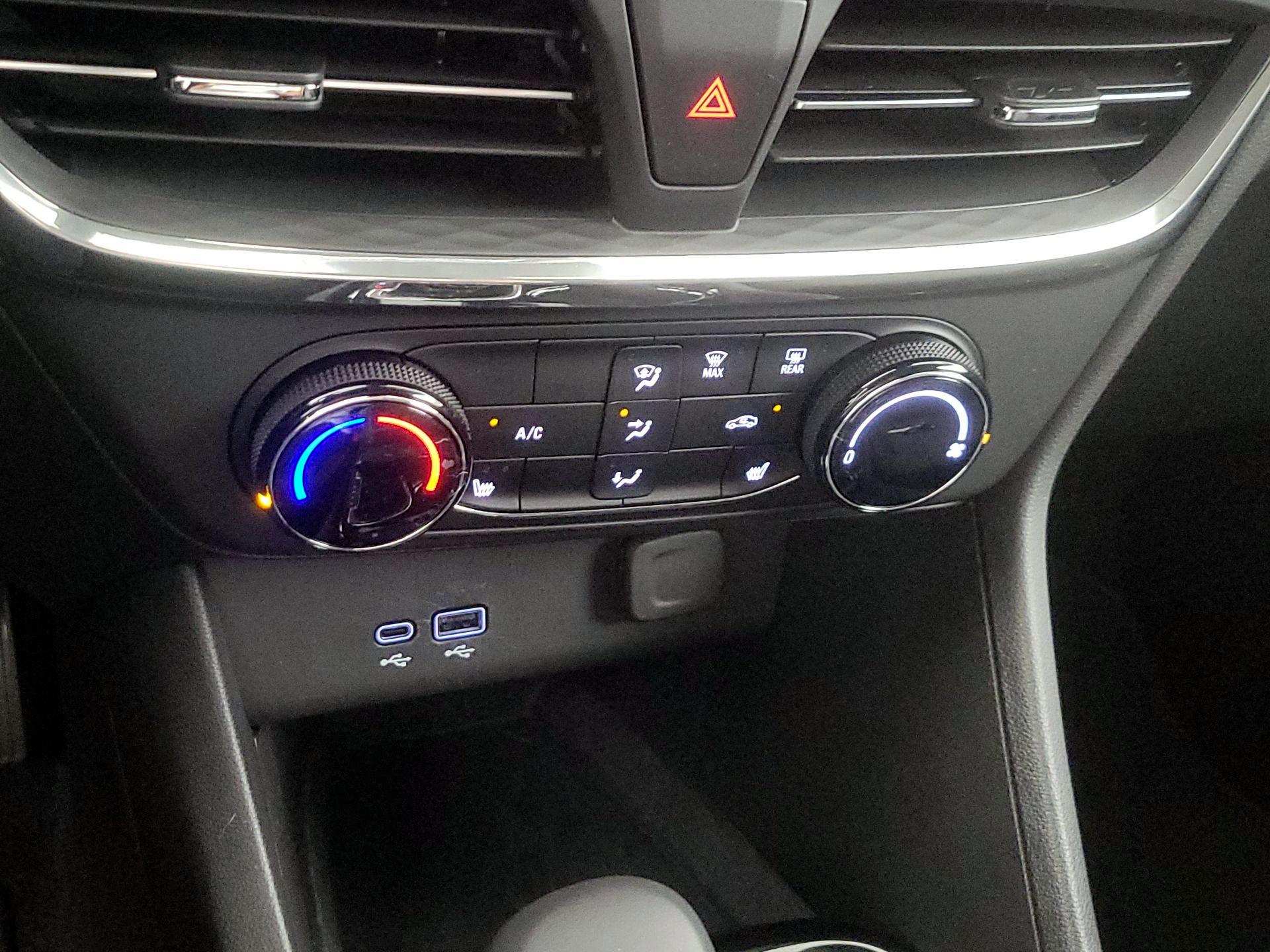 Thumbnail: 2025 Buick Encore GX - 16