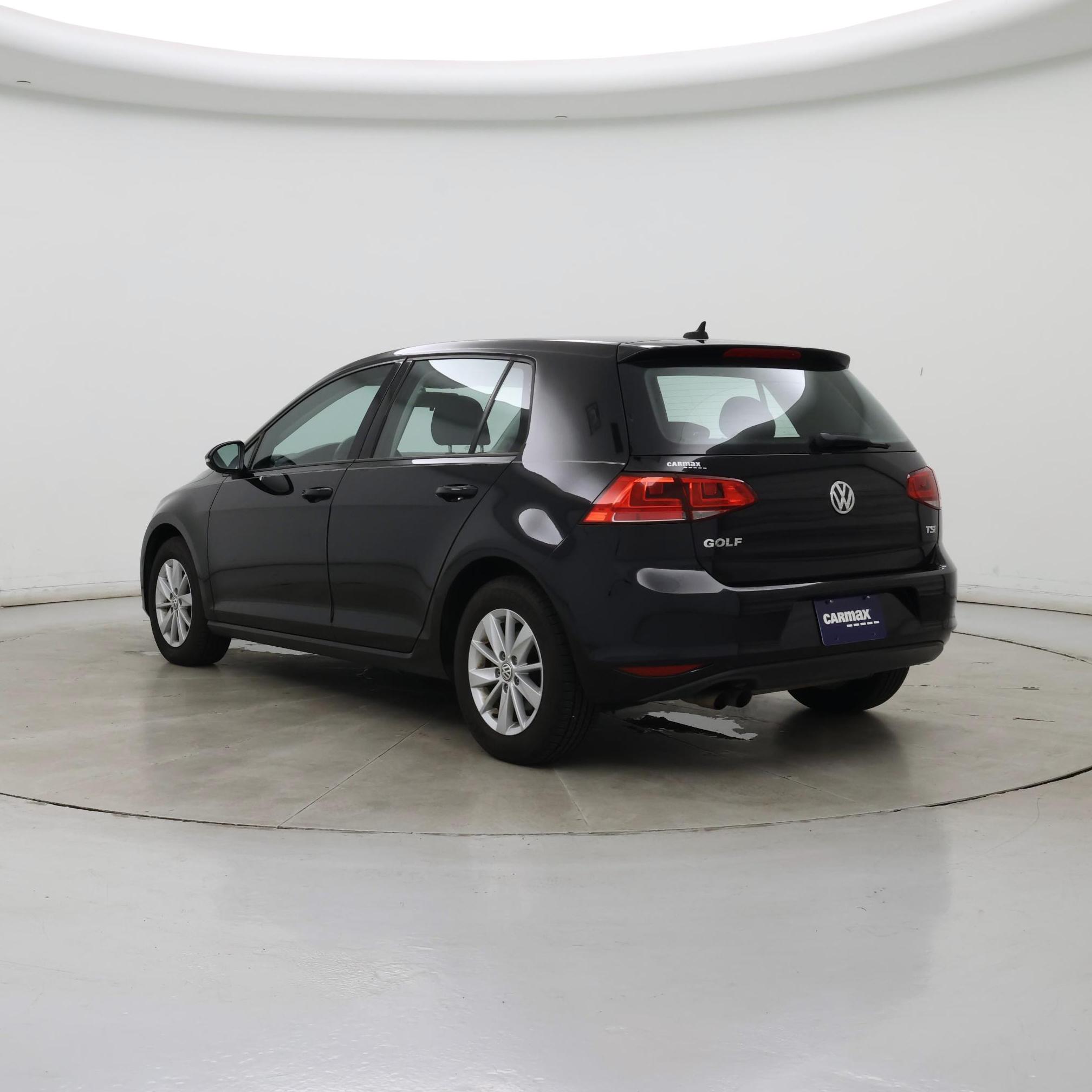 Thumbnail: 2017 Volkswagen Golf - 2