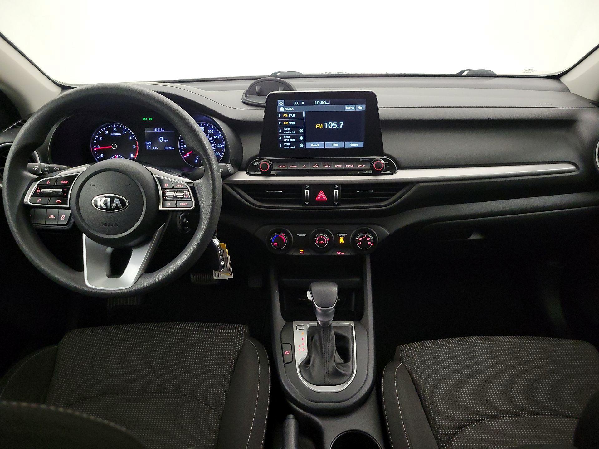 Thumbnail: 2020 Kia Forte - 9