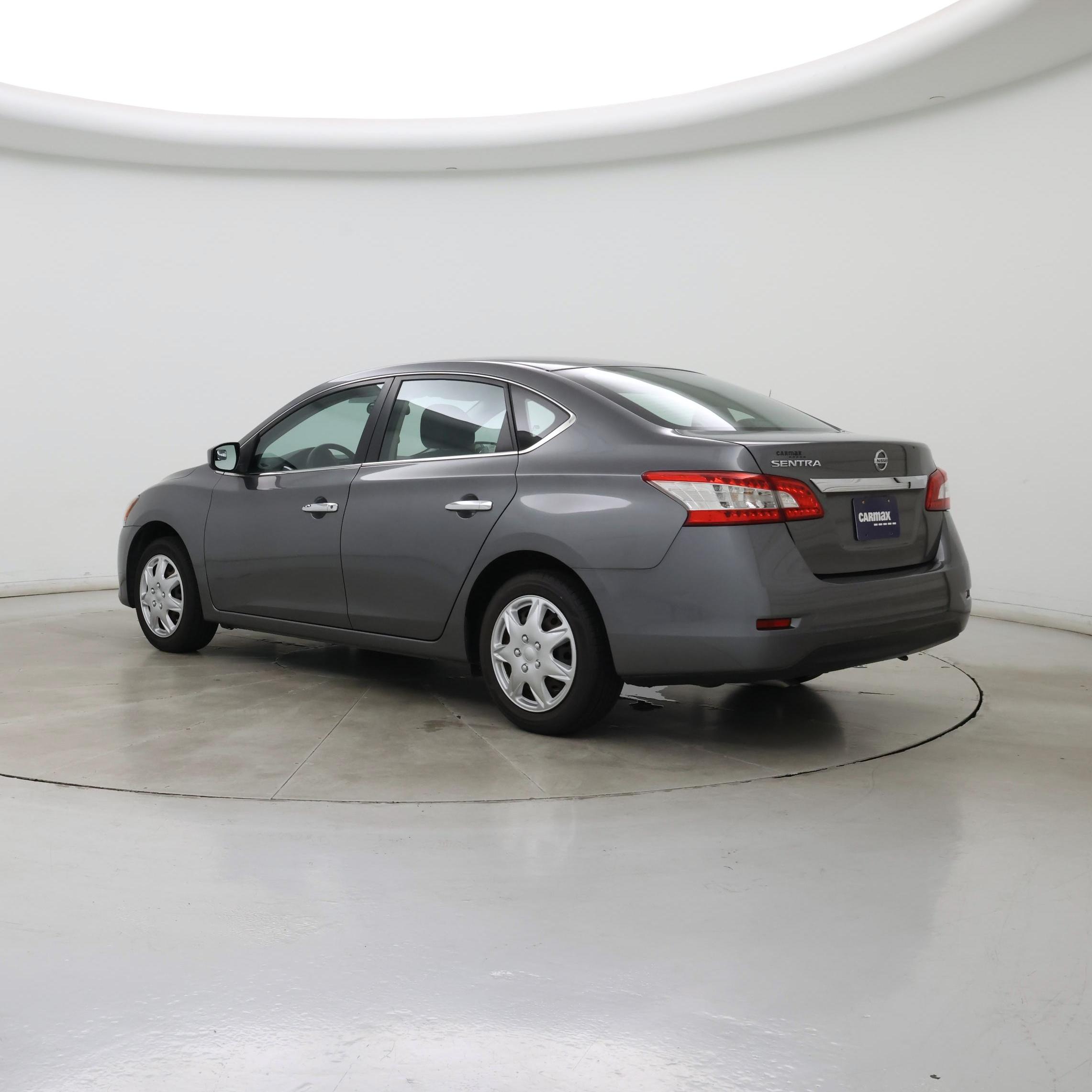 Thumbnail: 2015 Nissan Sentra - 2