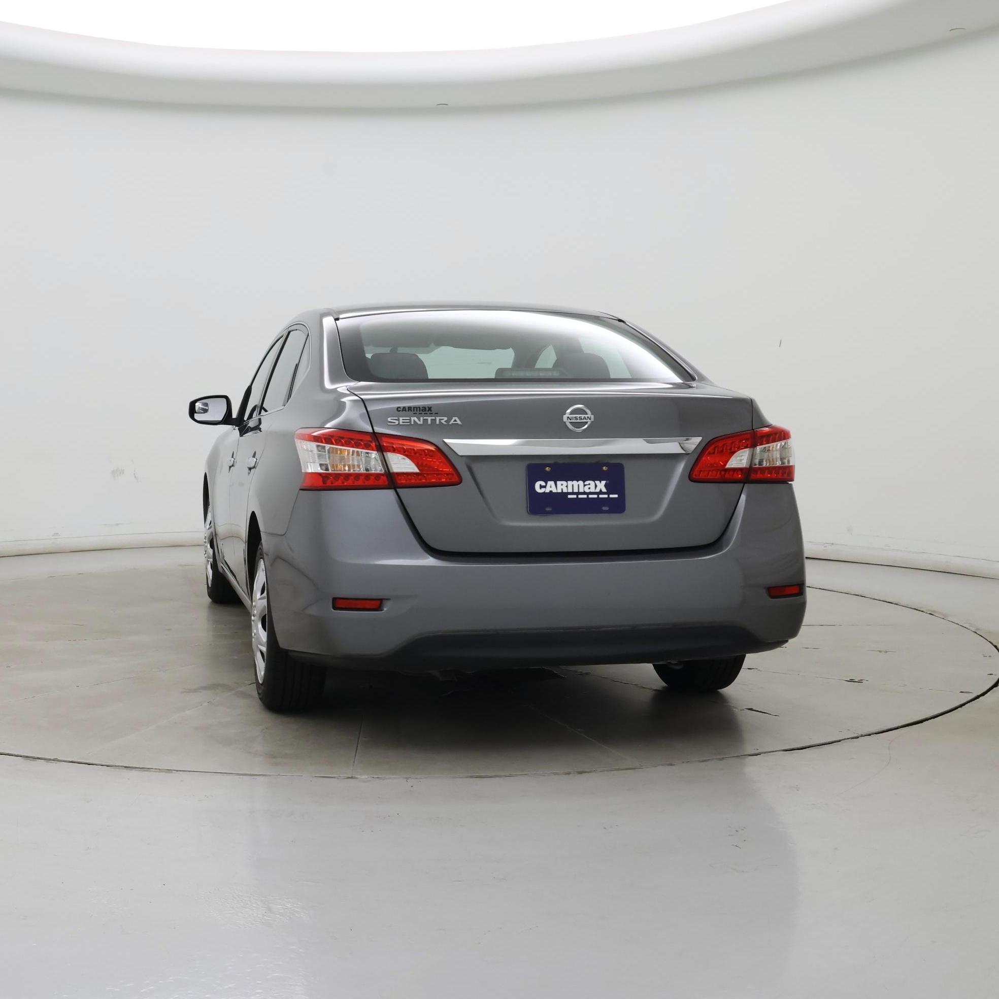 Thumbnail: 2015 Nissan Sentra - 6