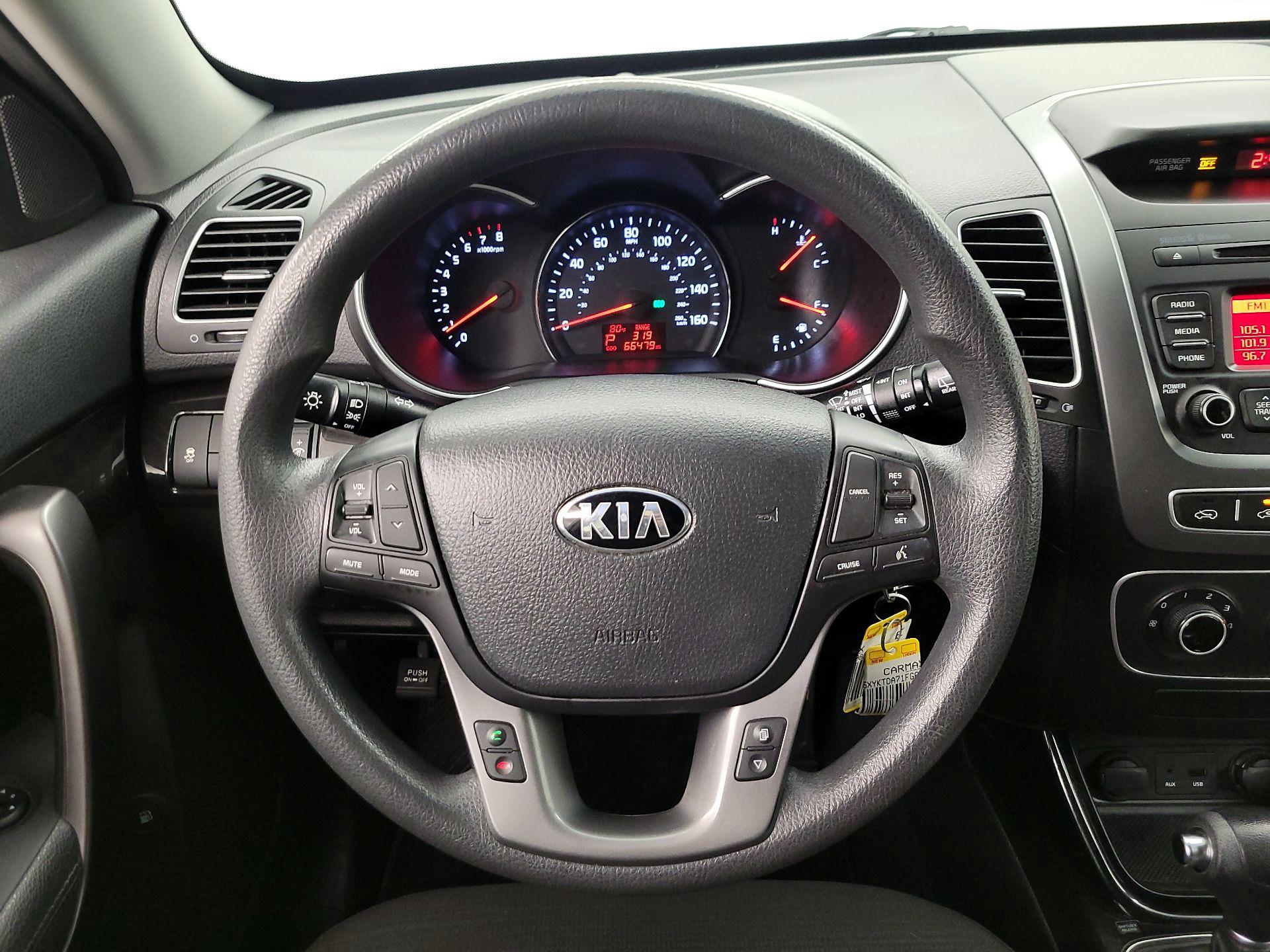 Thumbnail: 2015 Kia Sorento - 10