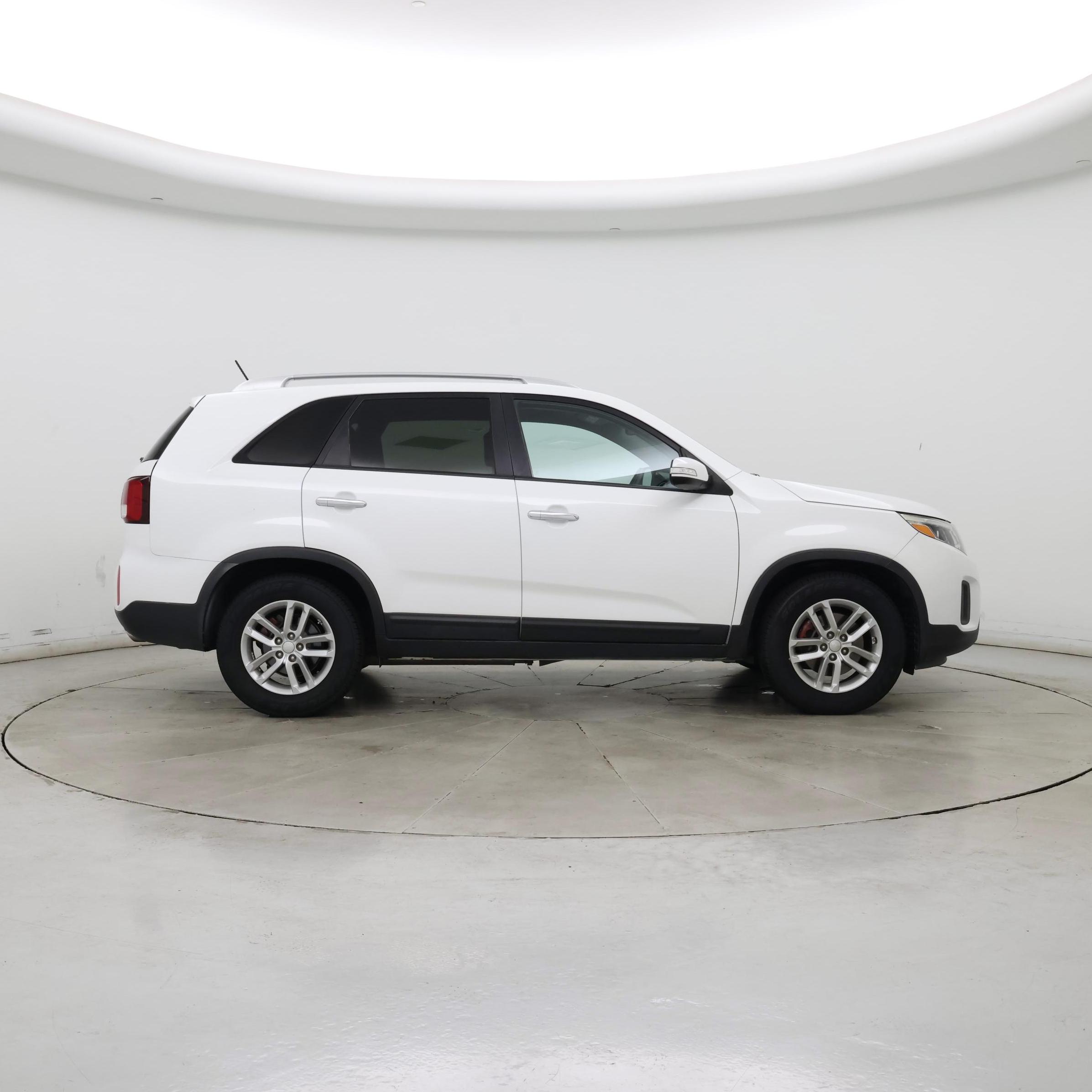 Thumbnail: 2015 Kia Sorento - 7