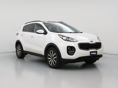 White 2017 Kia Sportage EX