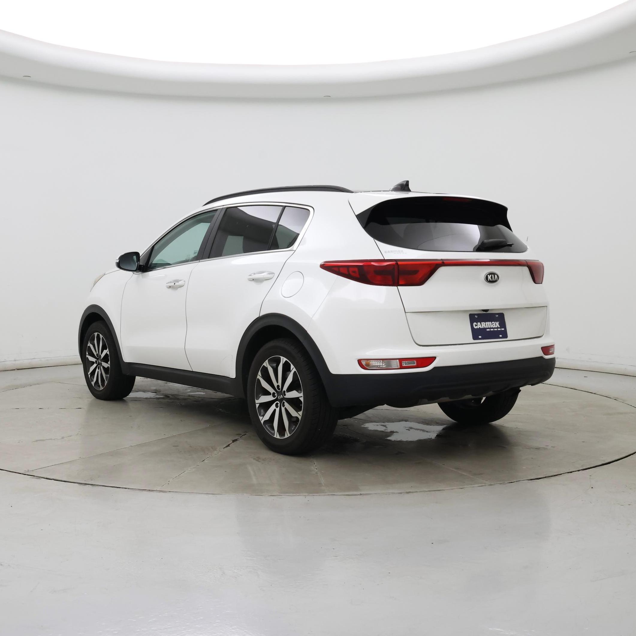 Thumbnail: 2017 Kia Sportage - 2