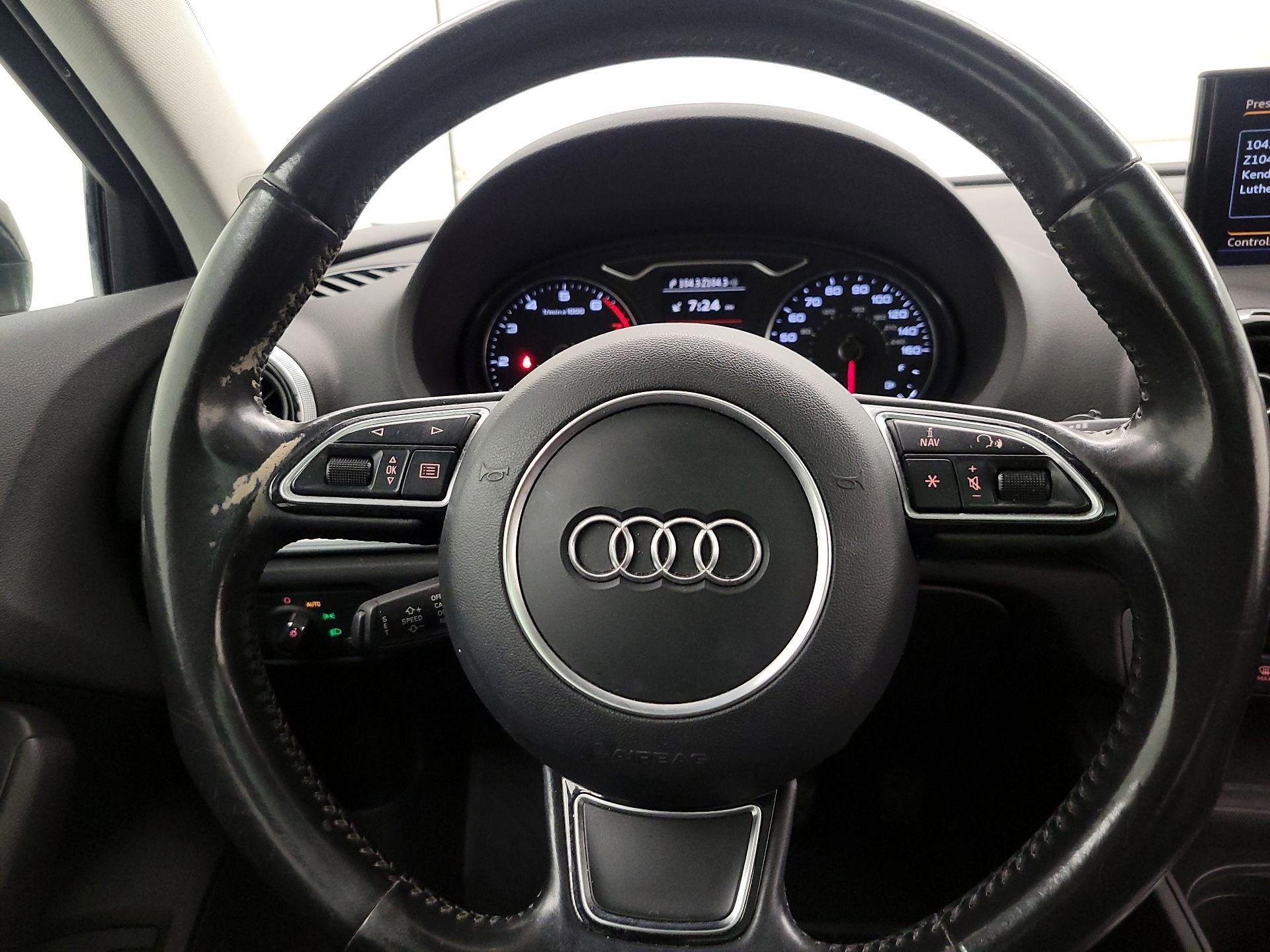Thumbnail: 2016 Audi A3 - 10
