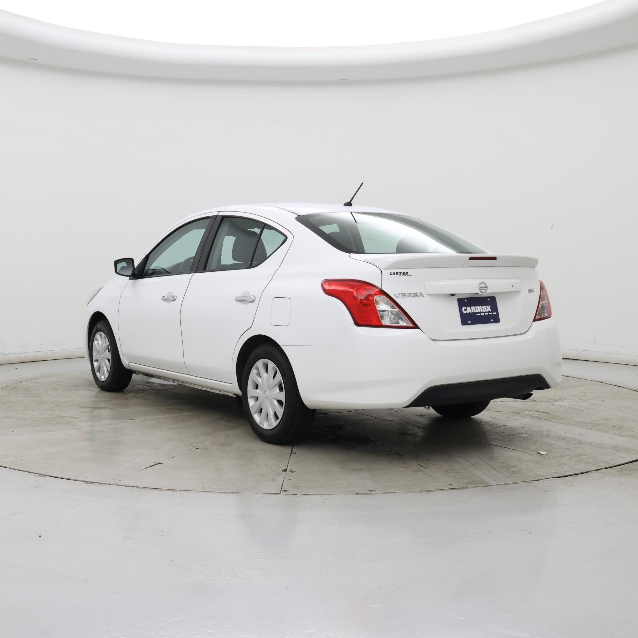 Thumbnail: 2019 Nissan Versa - 2