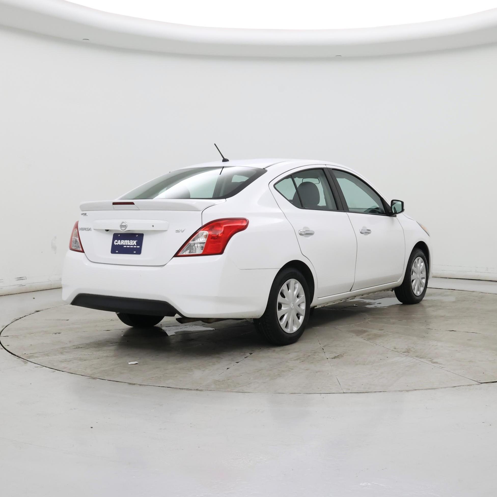 Thumbnail: 2019 Nissan Versa - 8