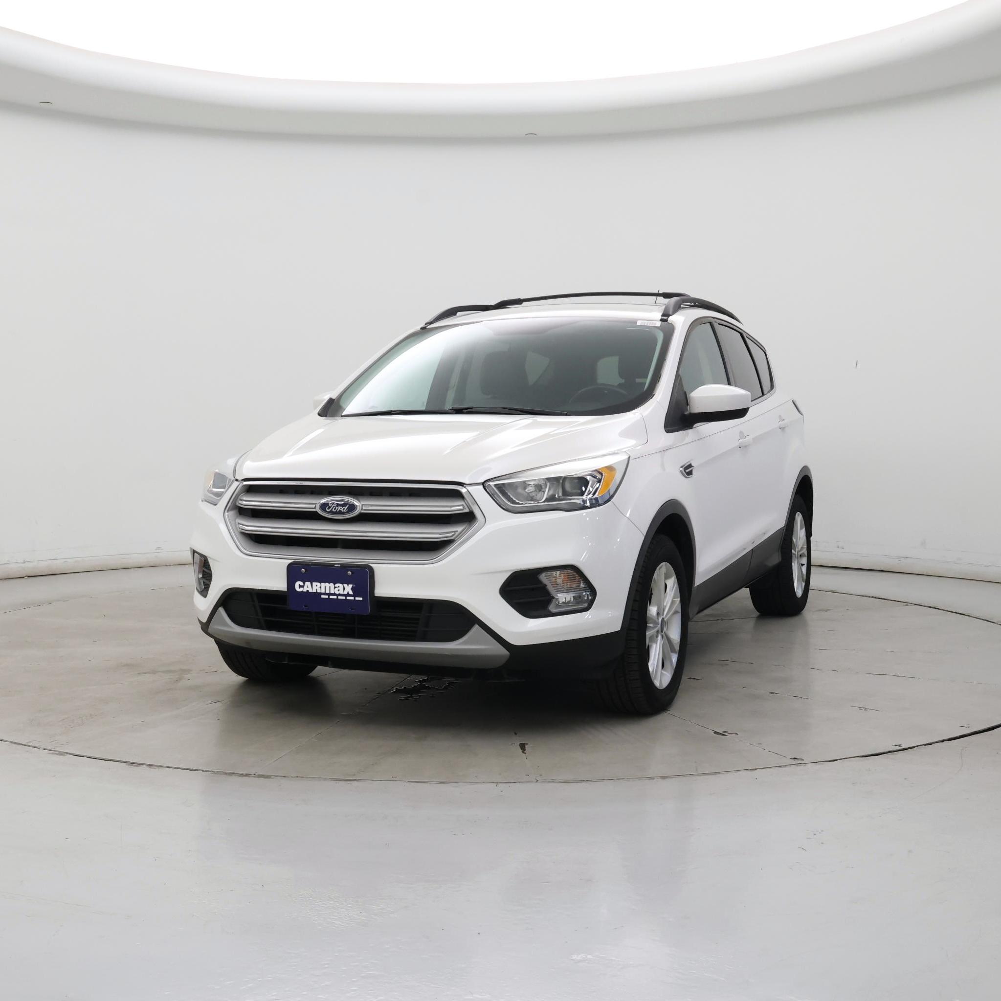 Thumbnail: 2017 Ford Escape - 4