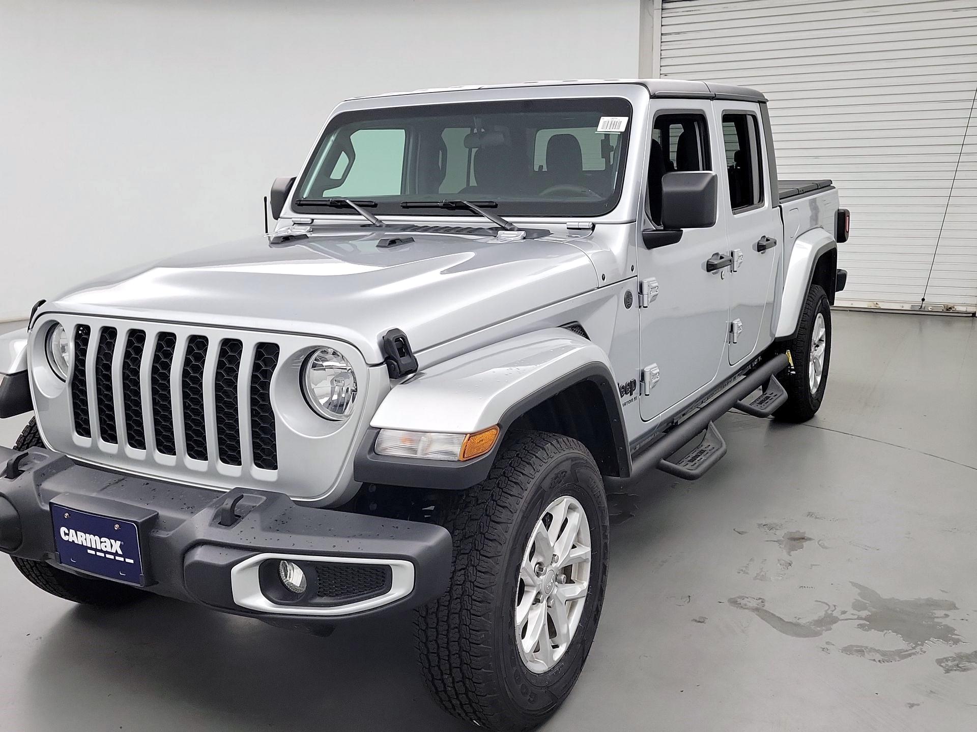 Thumbnail: 2023 Jeep Gladiator - 3