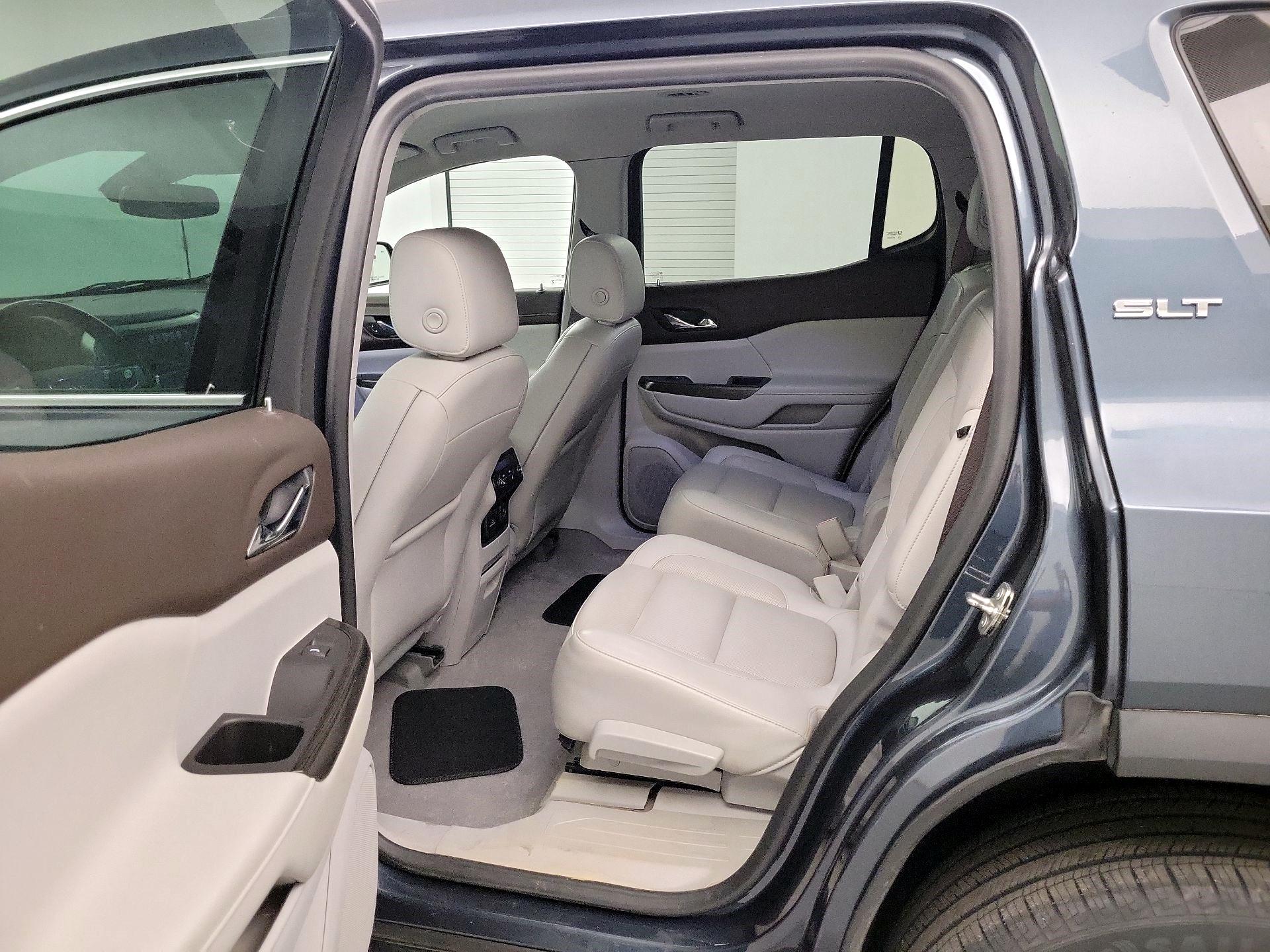 Thumbnail: 2019 GMC Acadia - 17