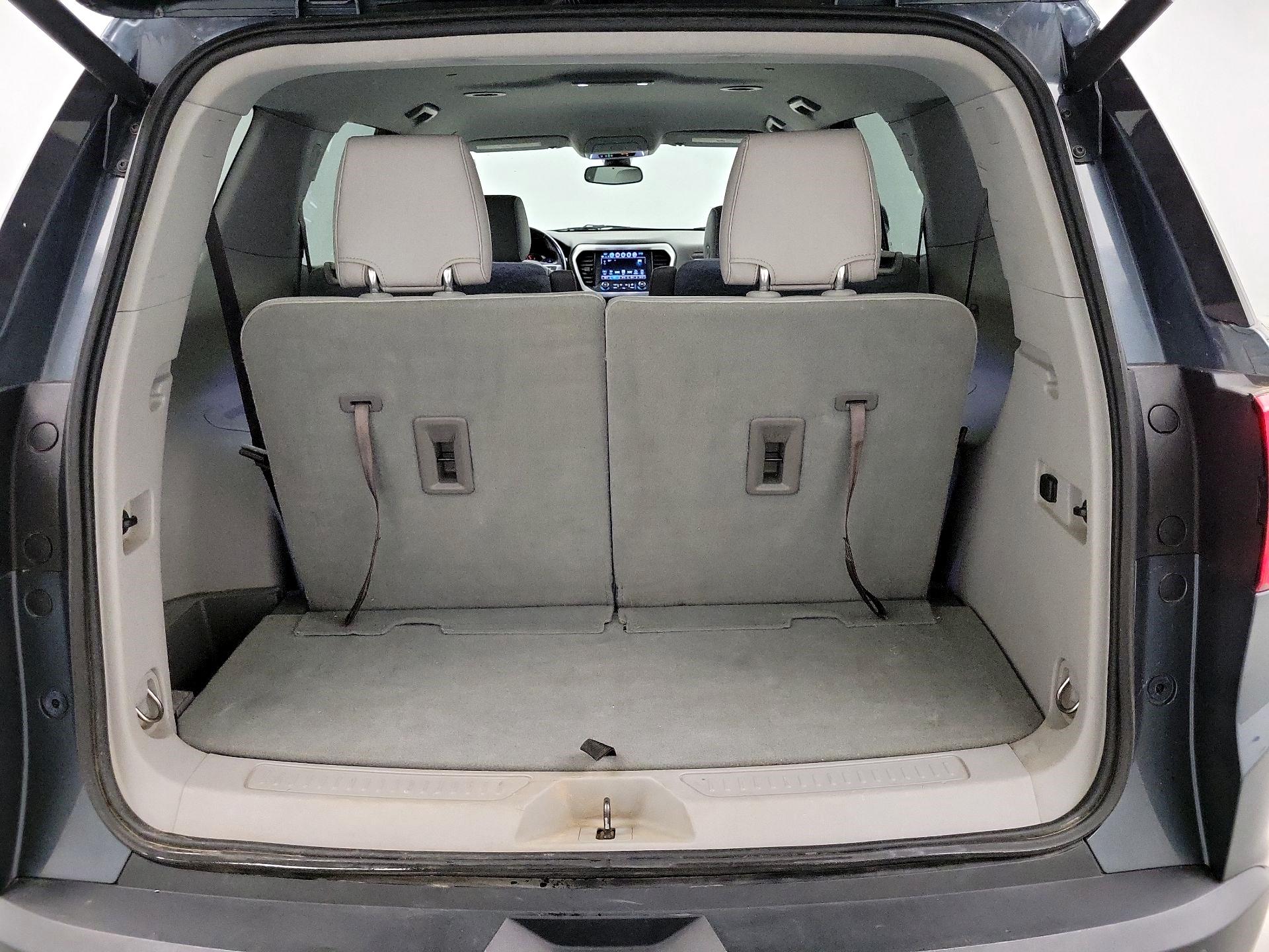 Thumbnail: 2019 GMC Acadia - 19