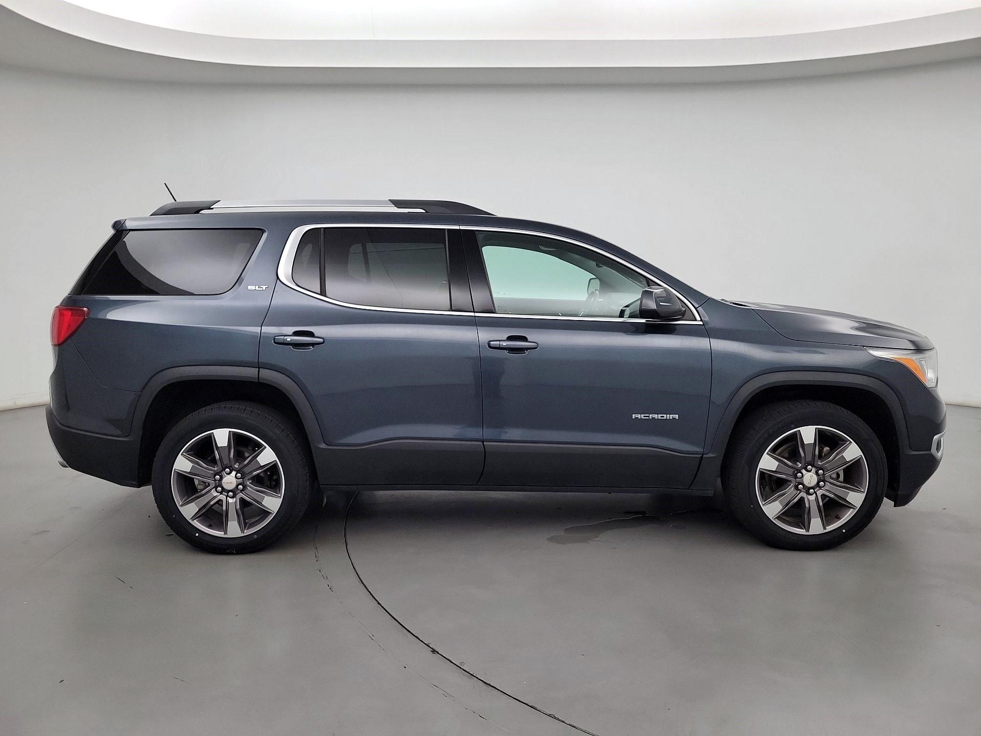 Thumbnail: 2019 GMC Acadia - 4
