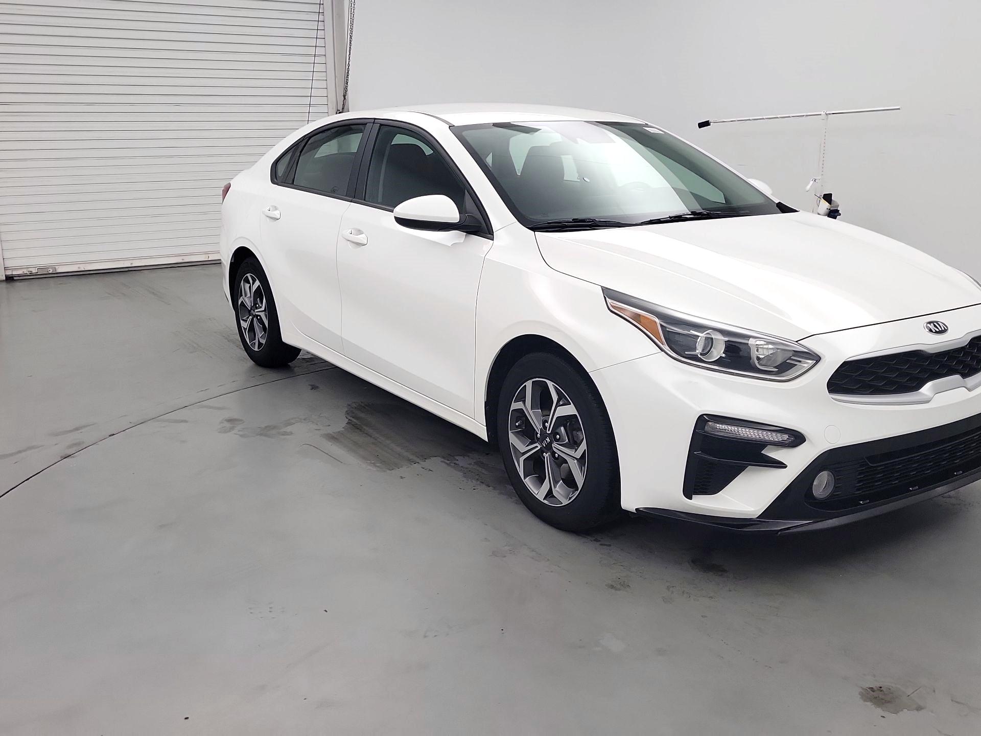 Thumbnail: 2019 Kia Forte - 1