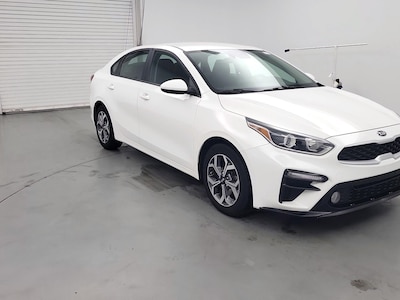 White 2019 Kia Forte LXS