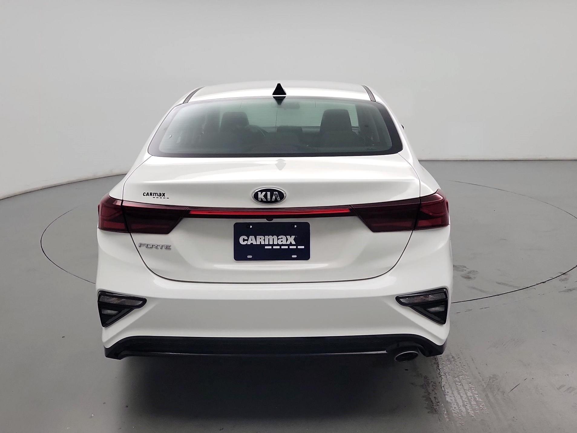 Thumbnail: 2019 Kia Forte - 6
