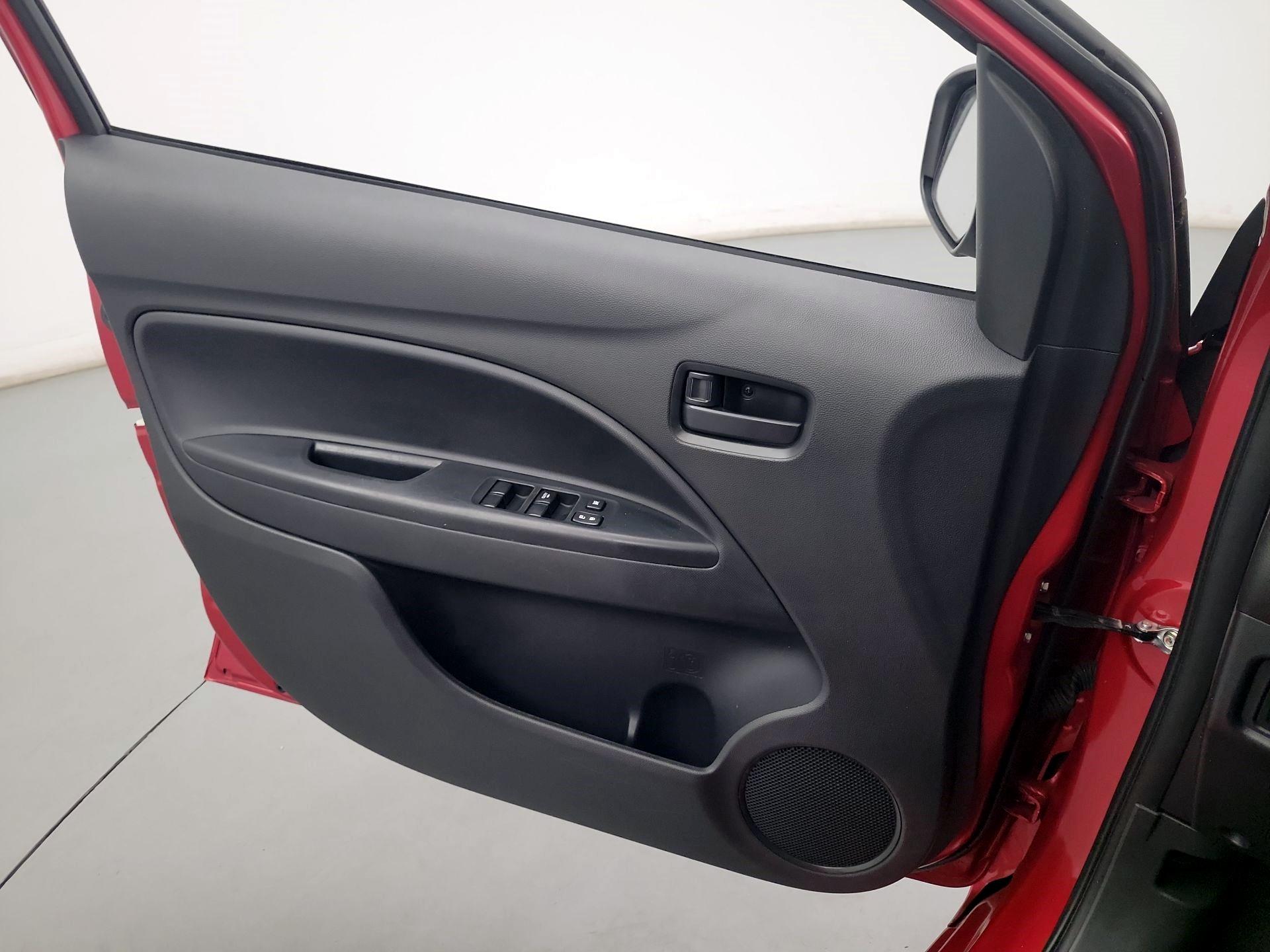 Thumbnail: 2021 Mitsubishi Mirage - 10