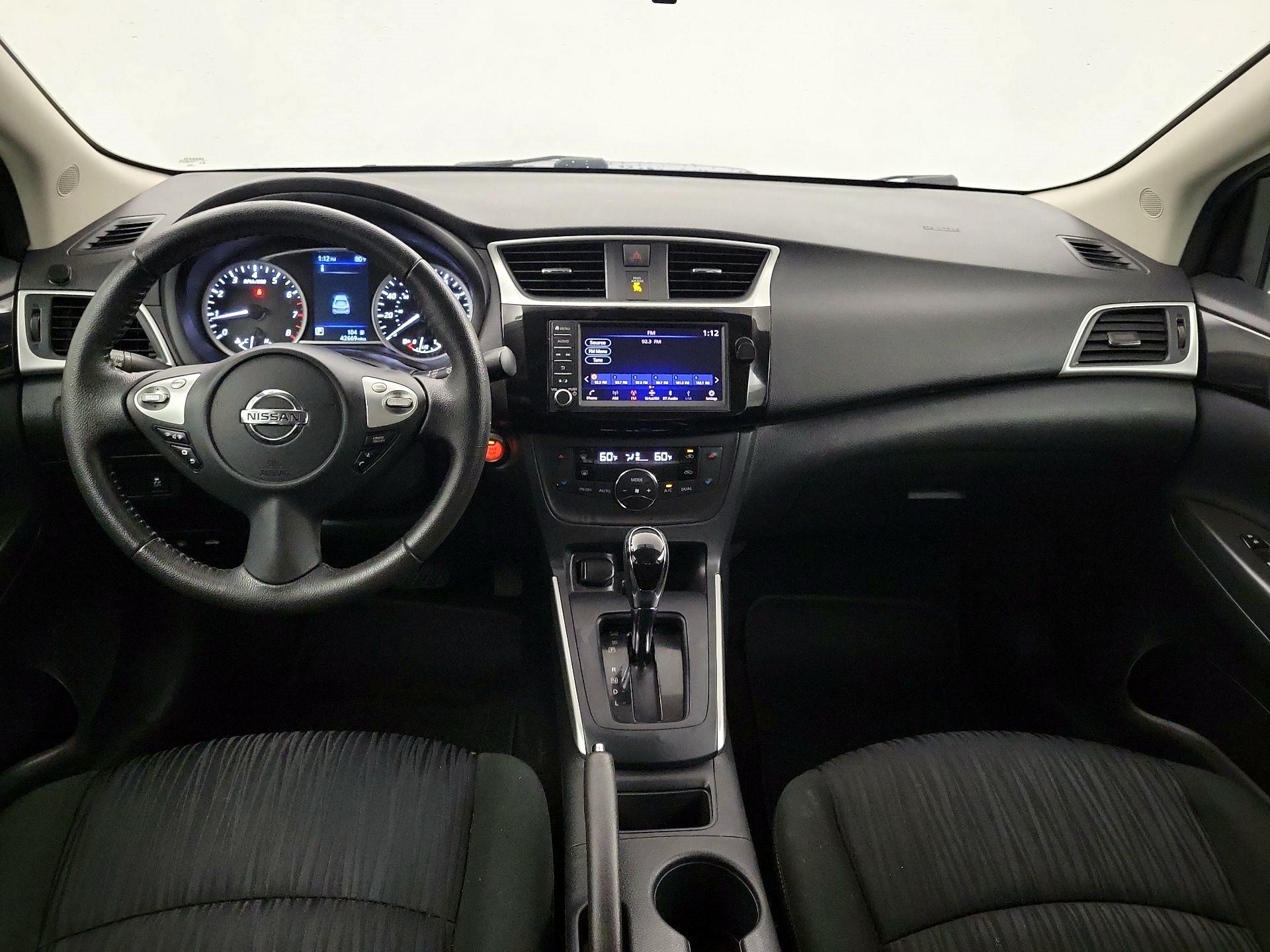 Thumbnail: 2019 Nissan Sentra - 8