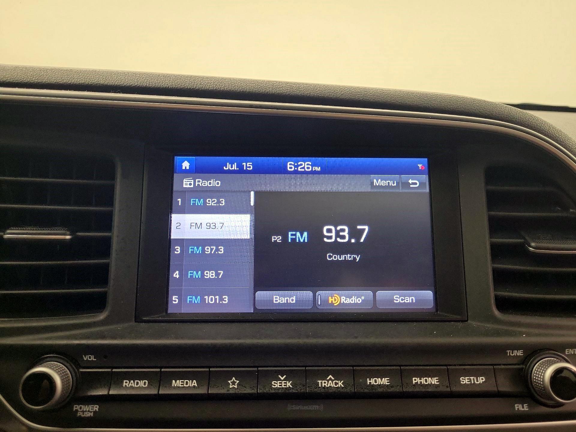 Thumbnail: 2019 Hyundai Elantra - 13