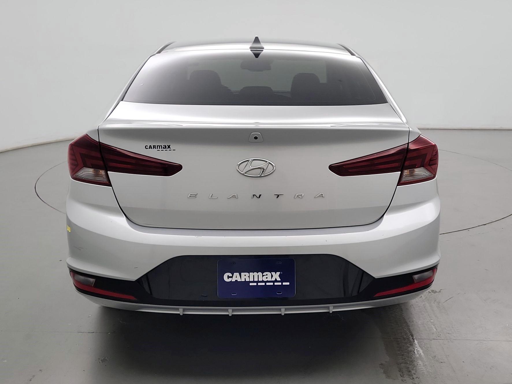 Thumbnail: 2019 Hyundai Elantra - 6