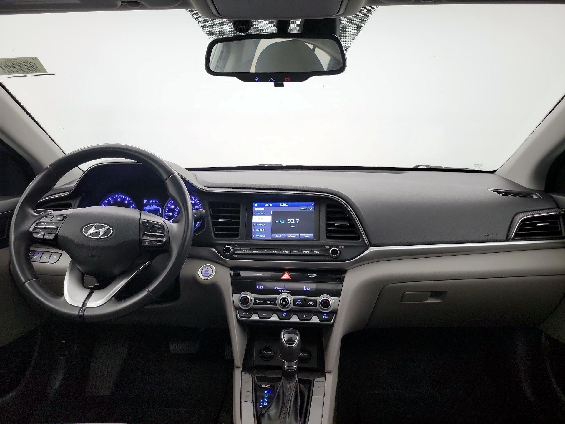 Thumbnail: 2019 Hyundai Elantra - 8