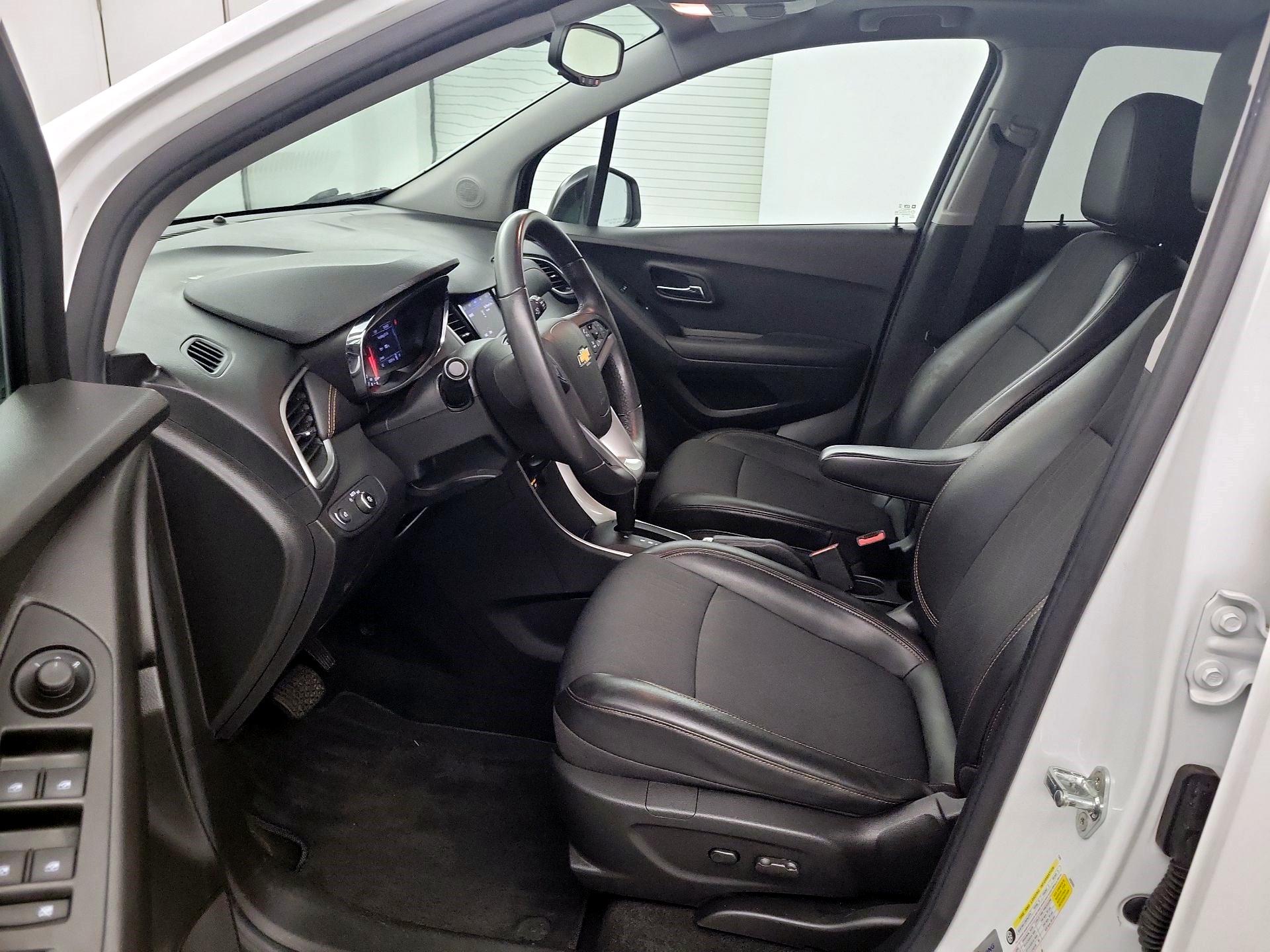 Thumbnail: 2020 Chevrolet Trax - 9