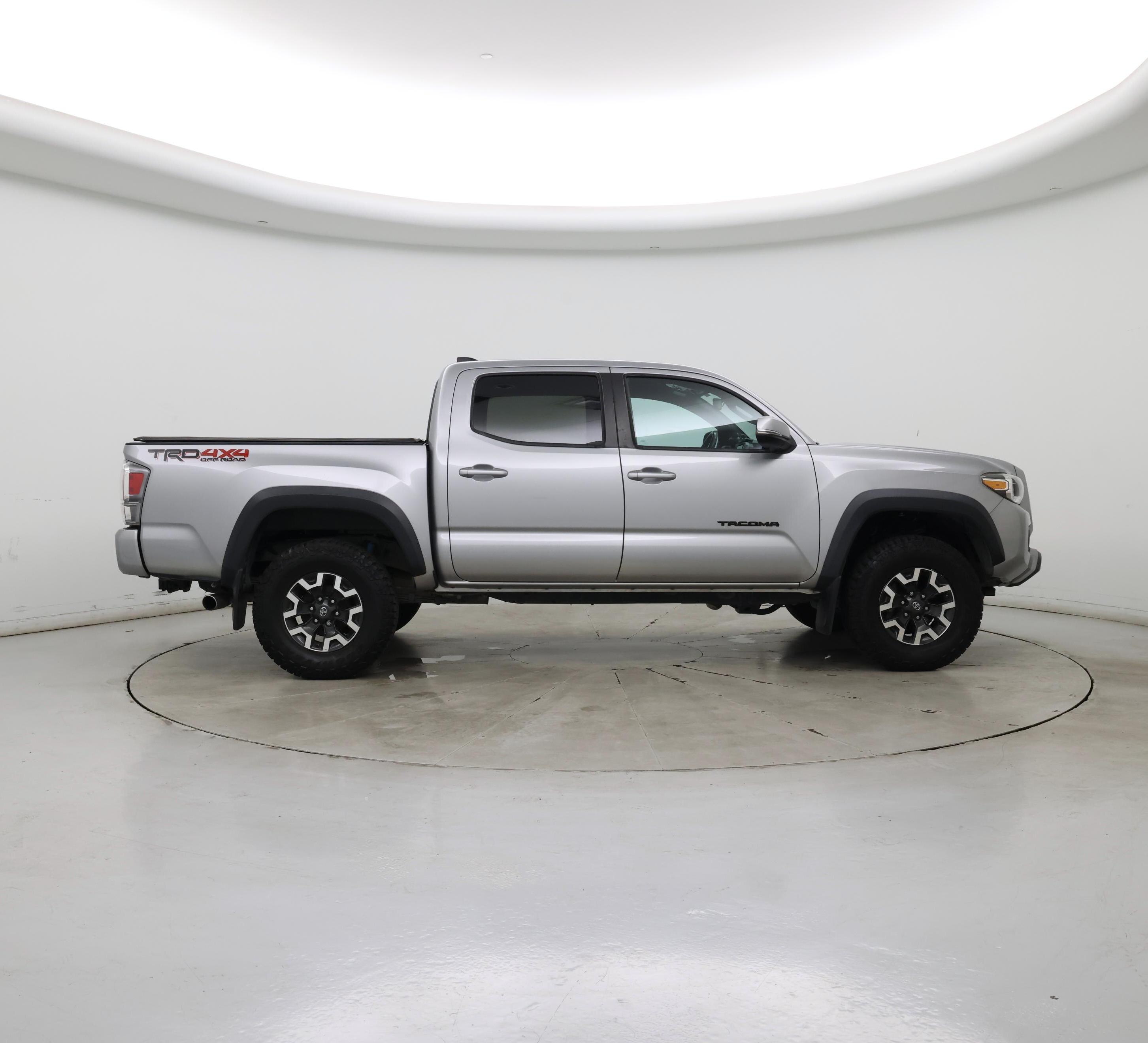 Thumbnail: 2021 Toyota Tacoma - 7