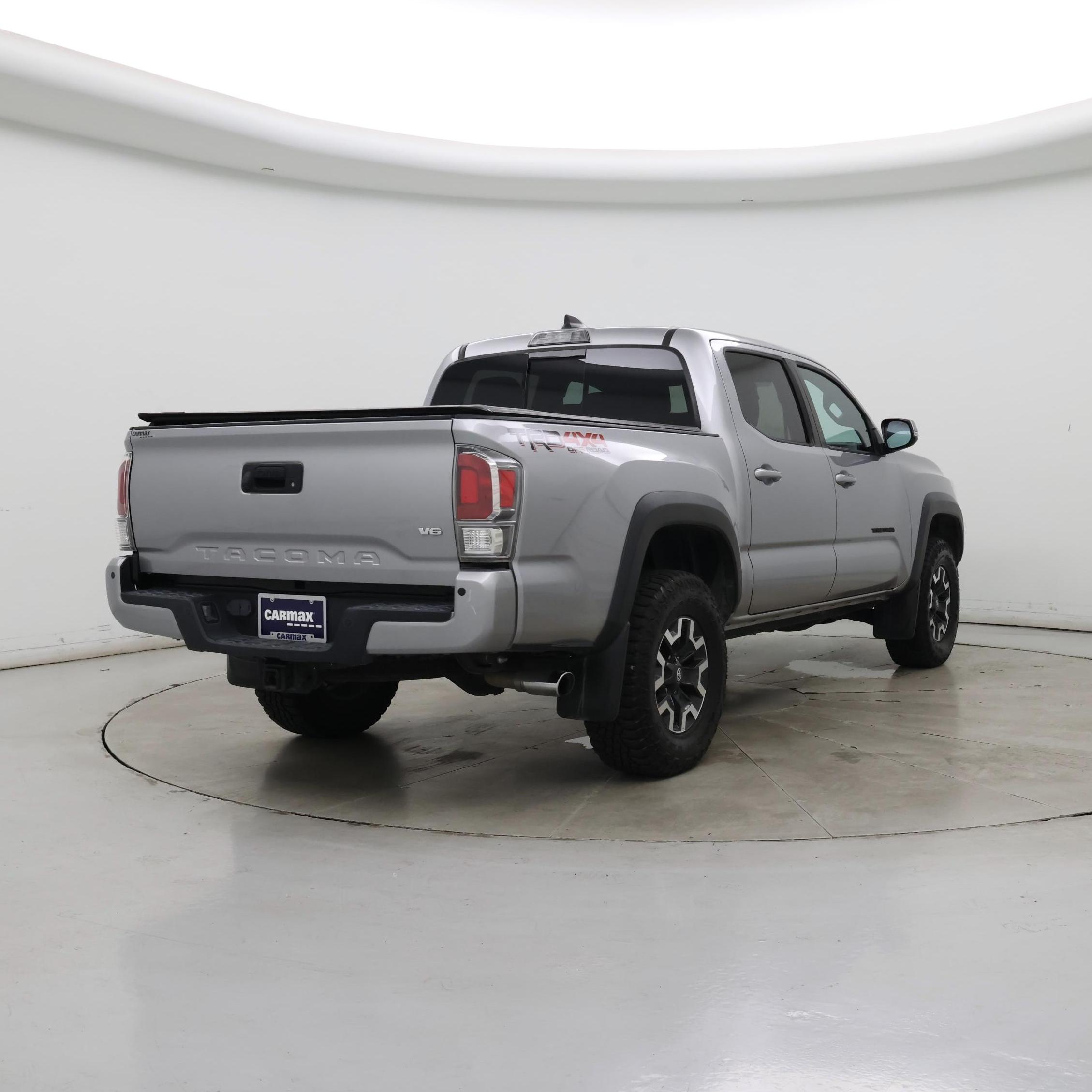 Thumbnail: 2021 Toyota Tacoma - 8
